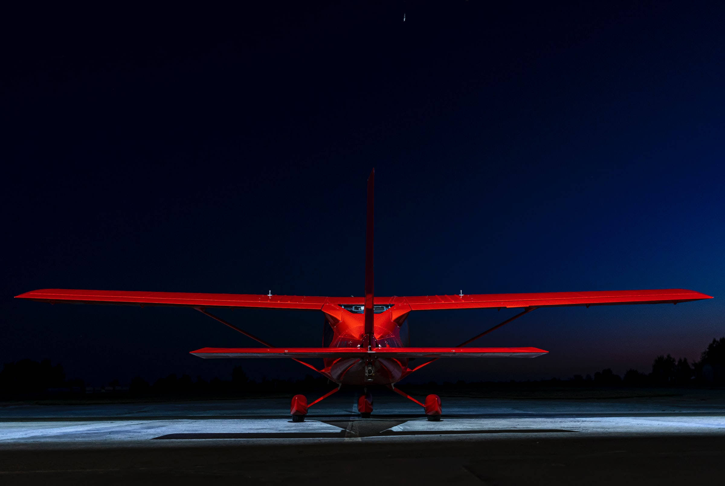 Modelo de avión biplano de aviación Fondos de pantalla