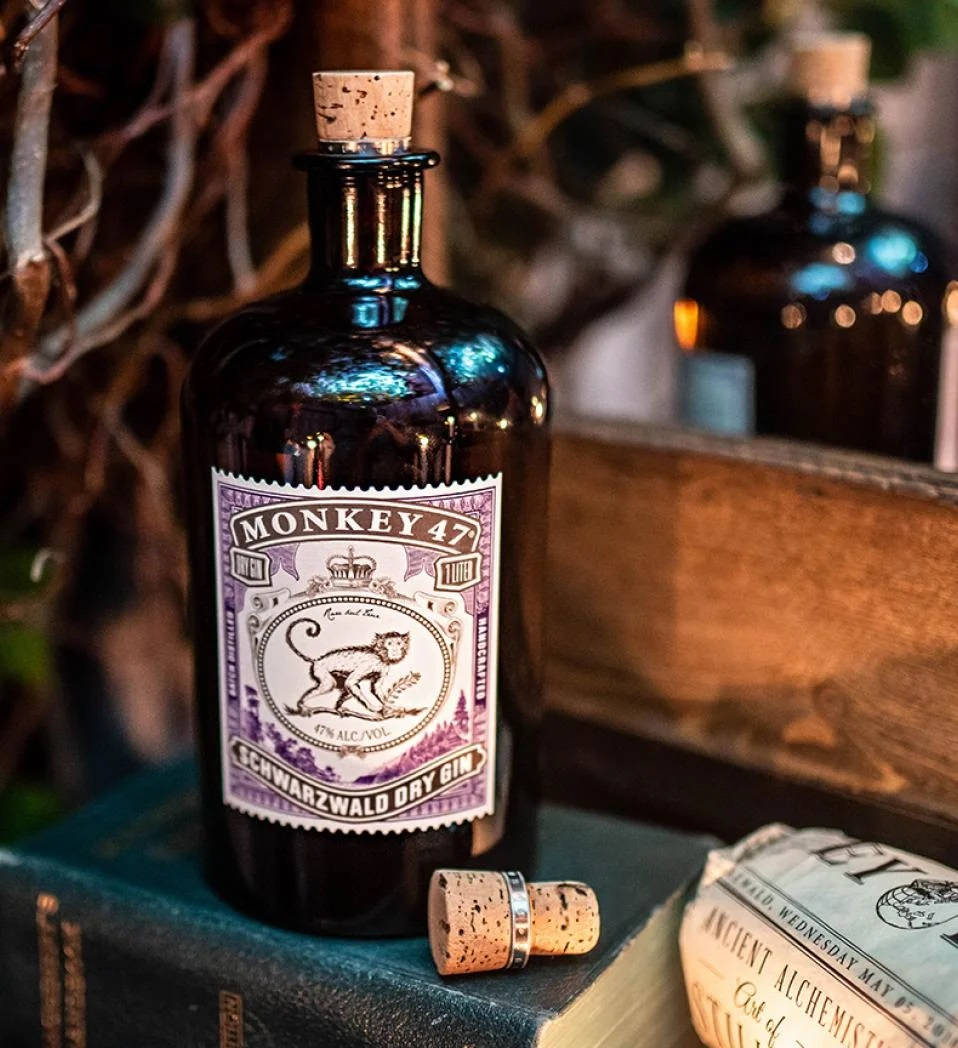 Monkey 47 Gin Schwarzwald Dry Licor Alemán Fondos de pantalla
