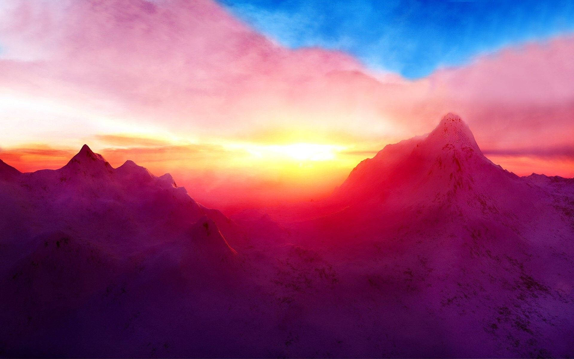 Montaña roja y cielo al atardecer Fondos de pantalla