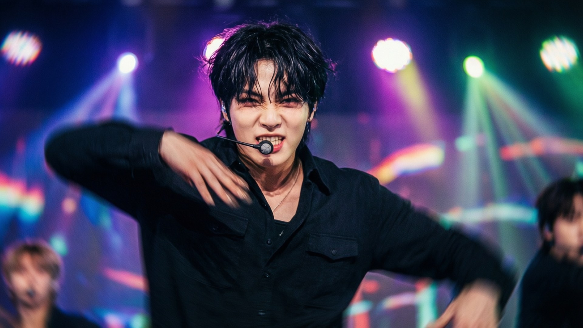 Movimiento de baile de Hyunjin Fondos de pantalla