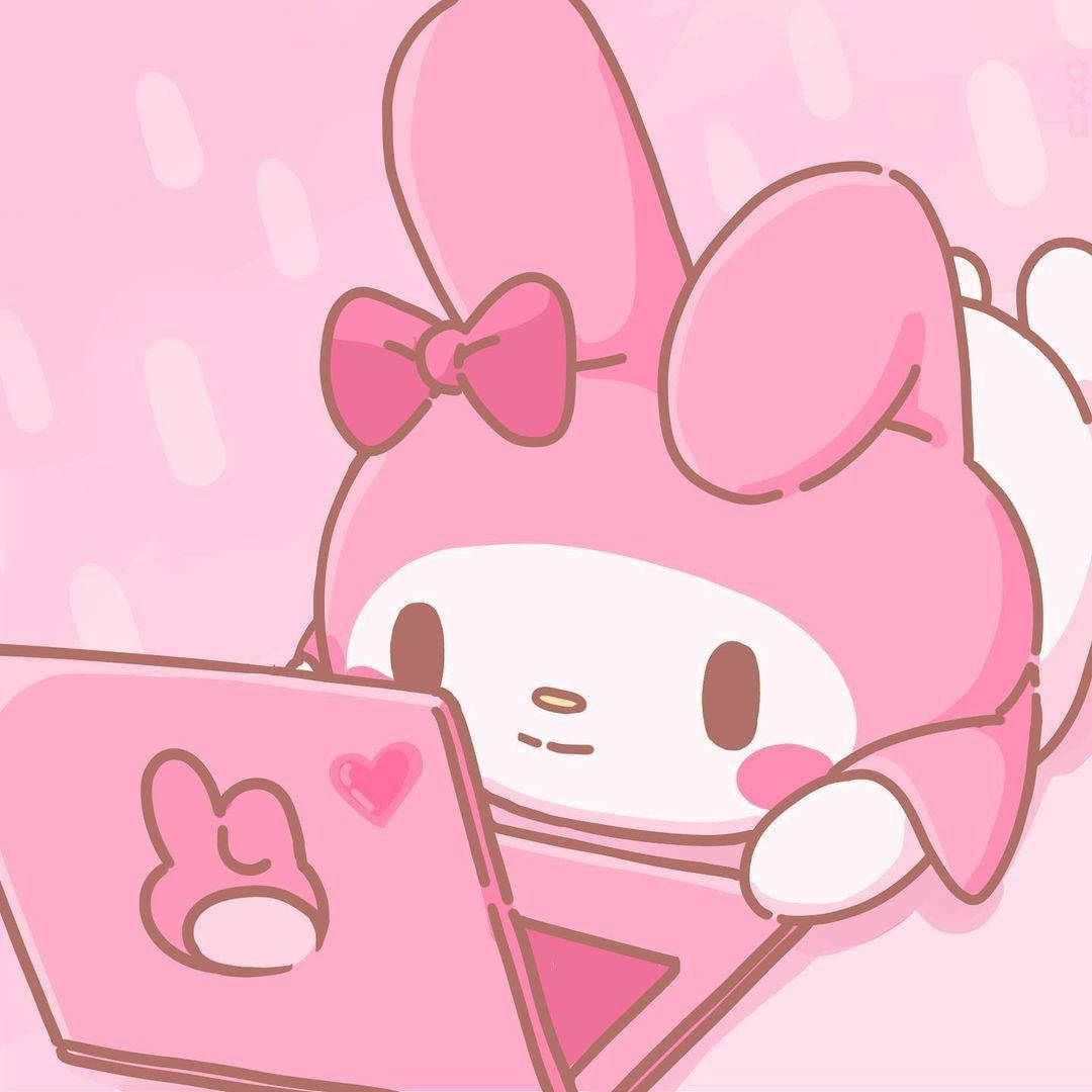 My Melody con laptop rosa PFP Fondos de pantalla