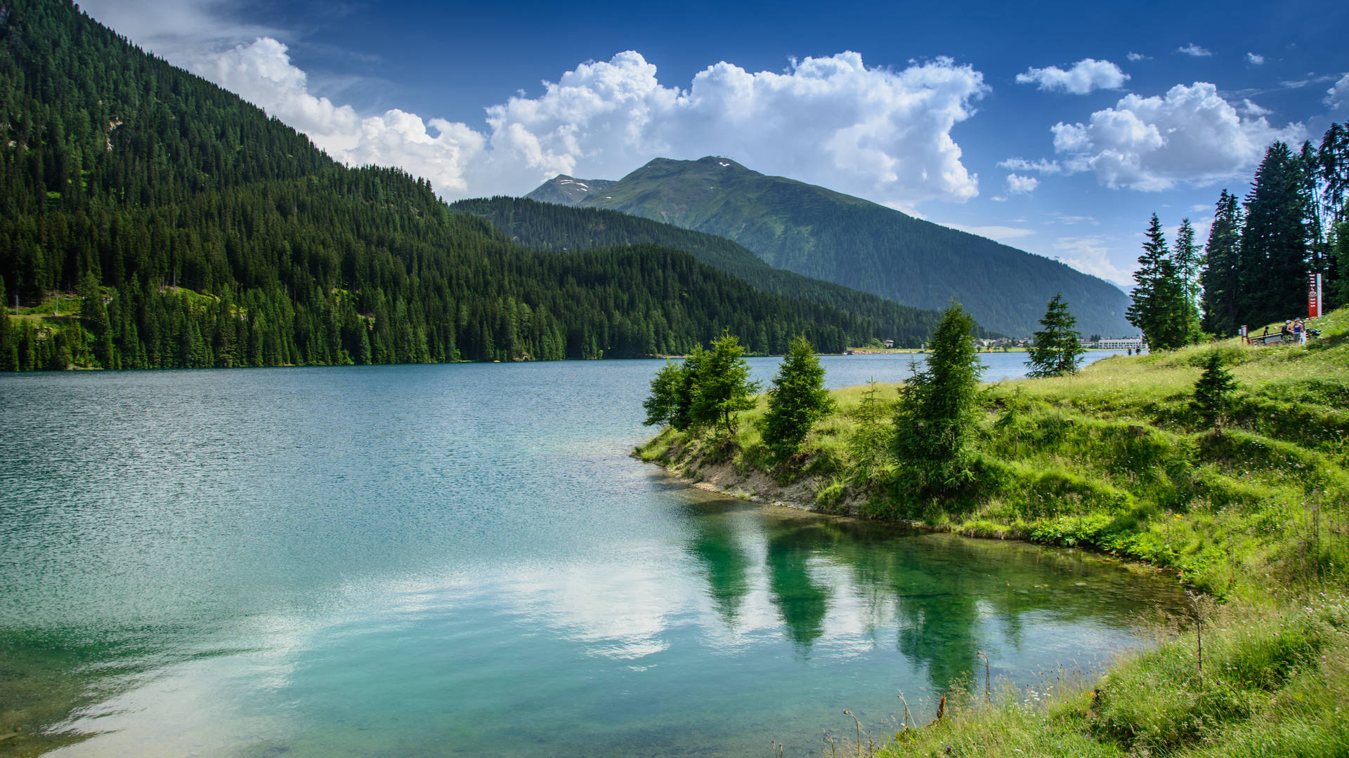 Fondo de pantalla de Naturaleza de Montañas y Lago