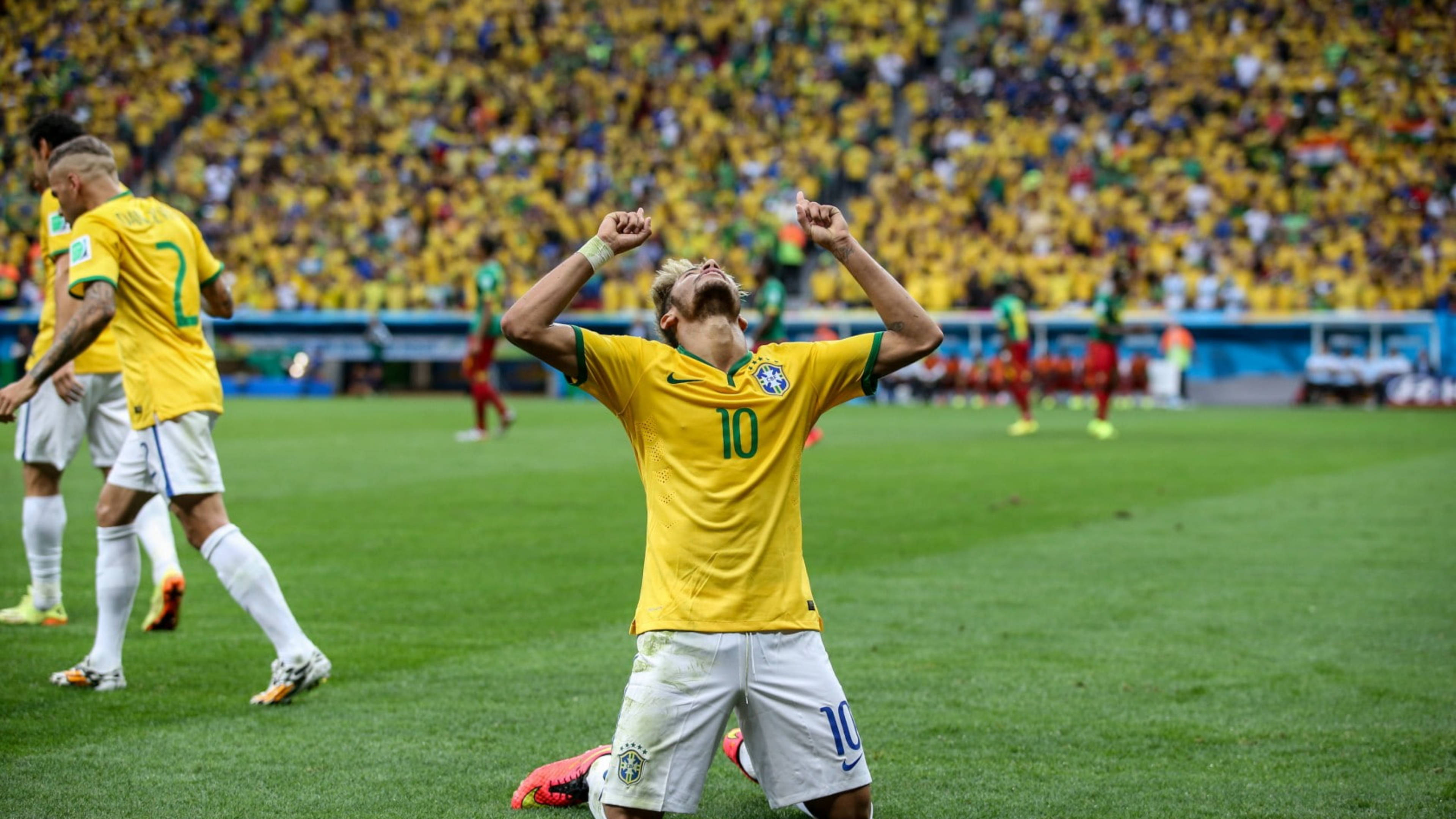 Neymar arrodillado 4K Fondos de pantalla