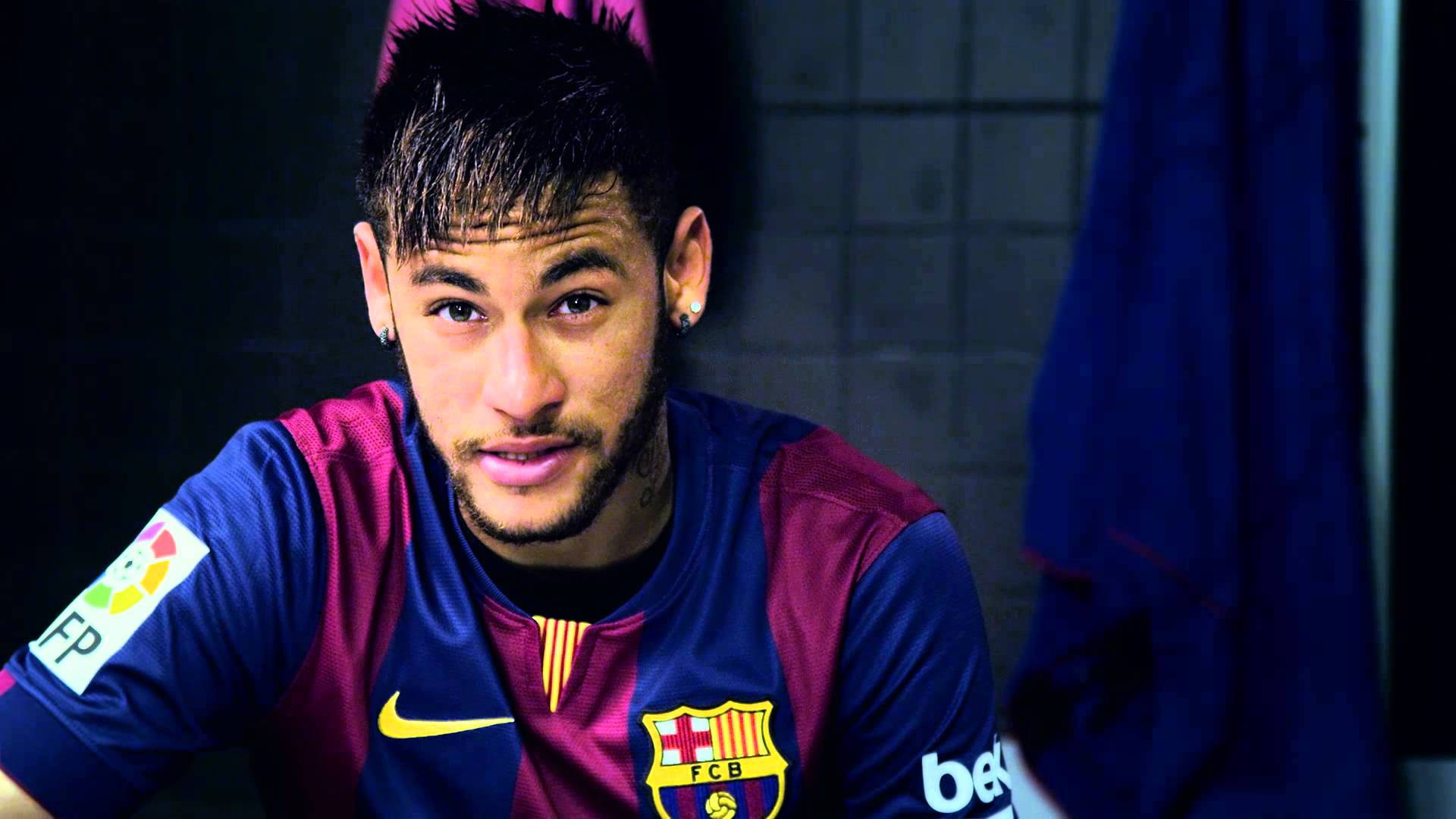 Neymar en acción con el Barcelona Fondos de pantalla