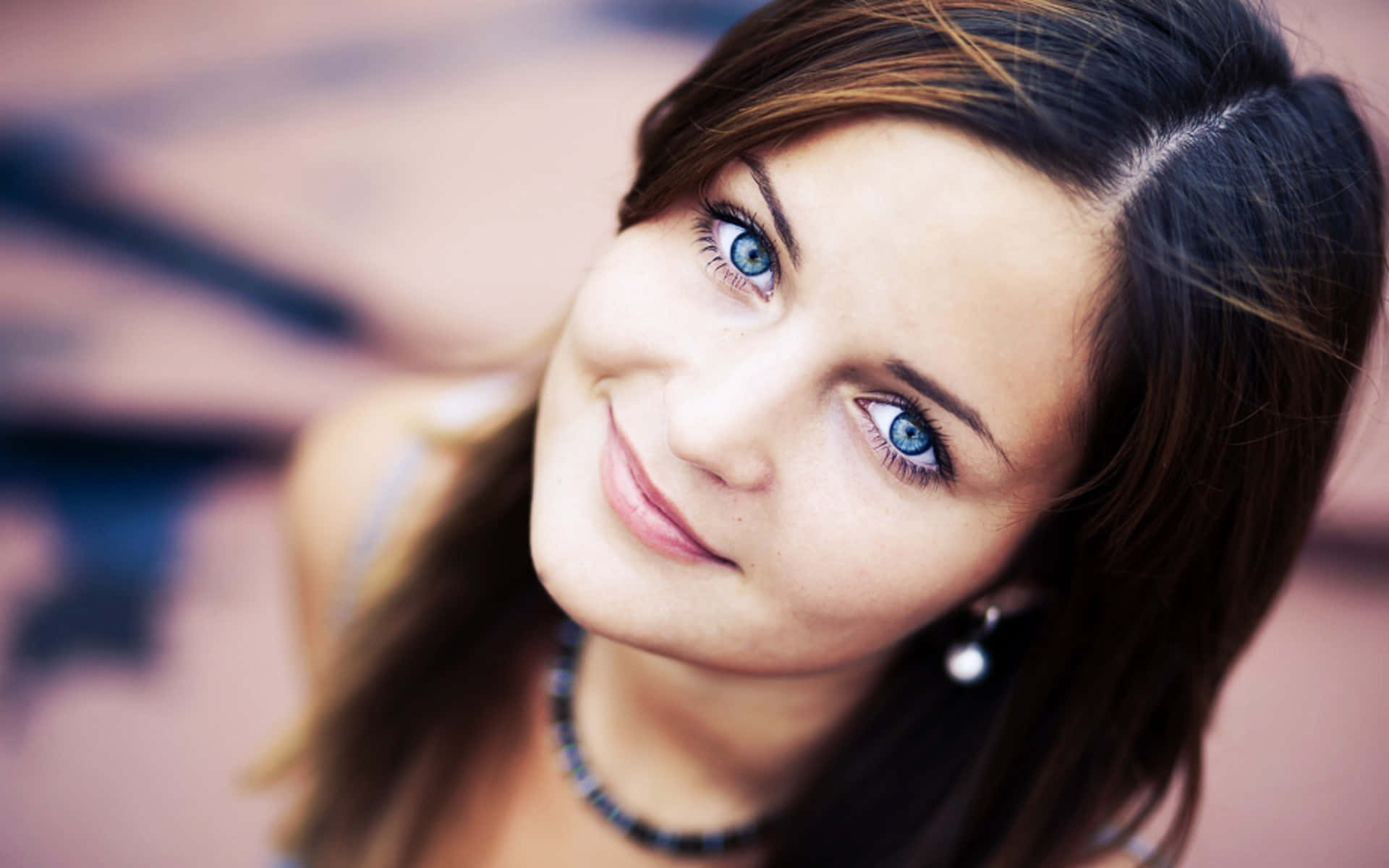 Niña de Ojos Azules con Arete de Perla Fondos de pantalla
