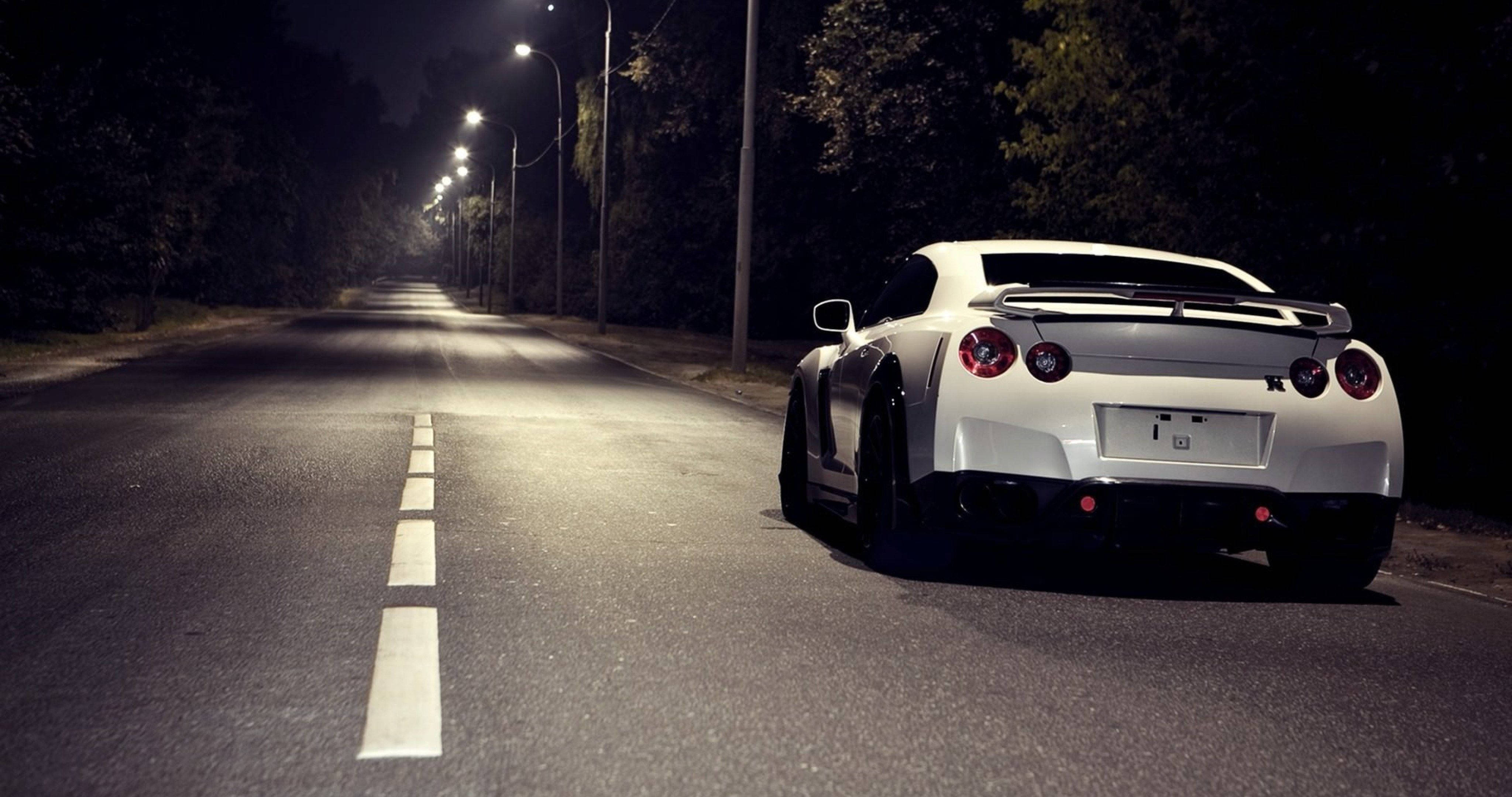 Nissan GTR blanco 4K Fondos de pantalla