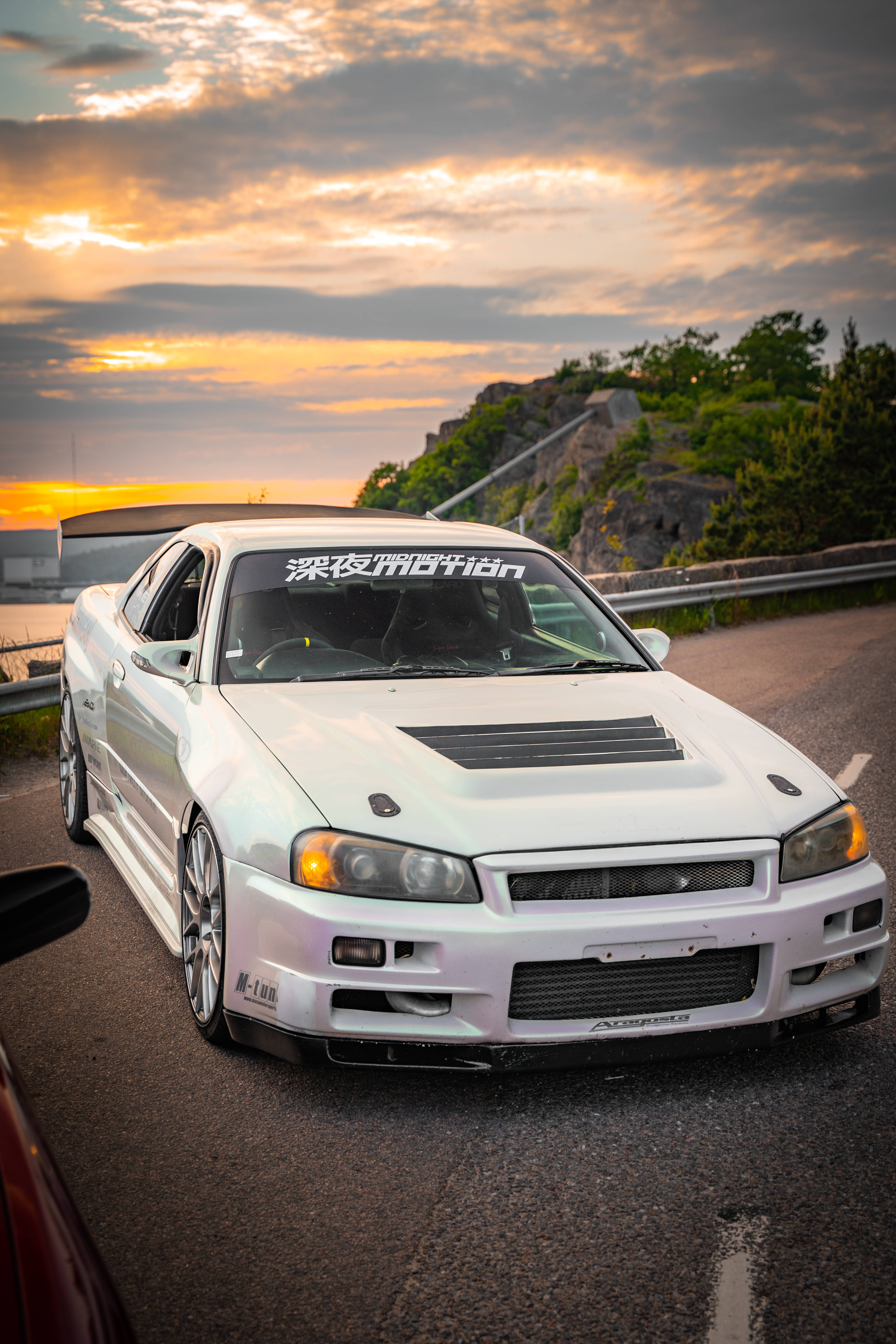 Nissan Skyline GTR R34 blanco Fondos de pantalla