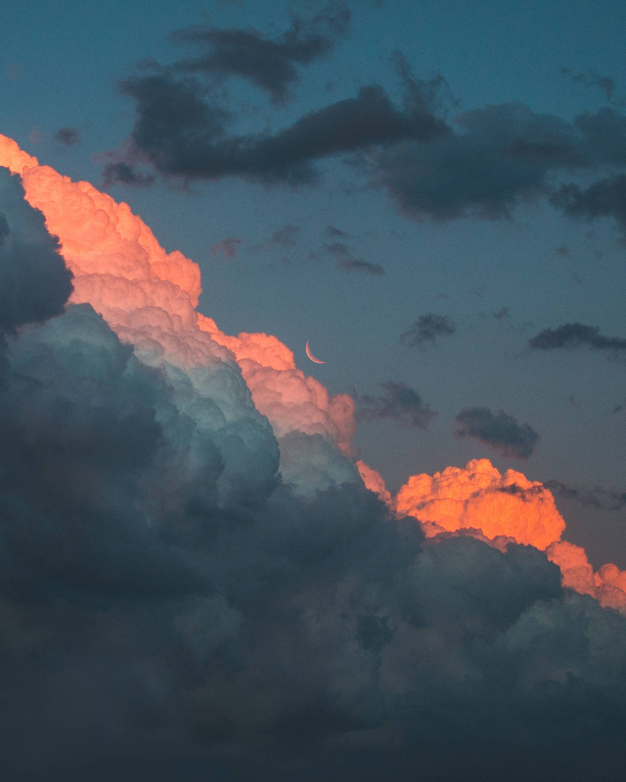 Nubes estéticas vintage al atardecer Fondos de pantalla