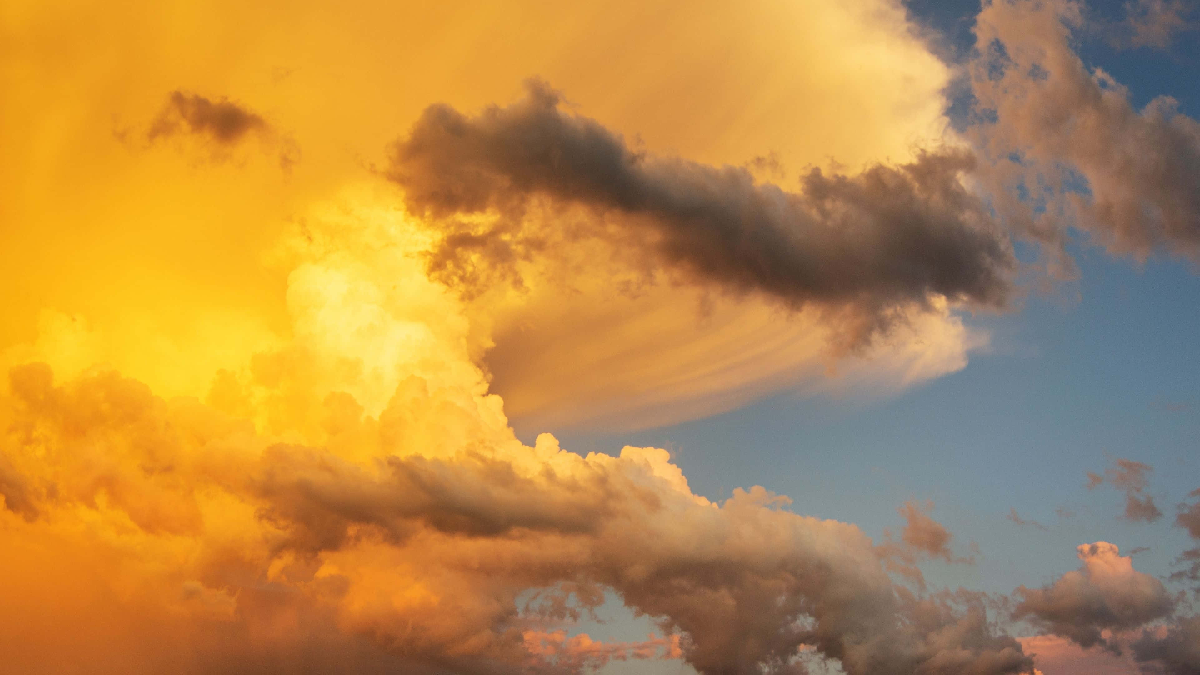 Paisaje de nubes estético y soñador Fondos de pantalla