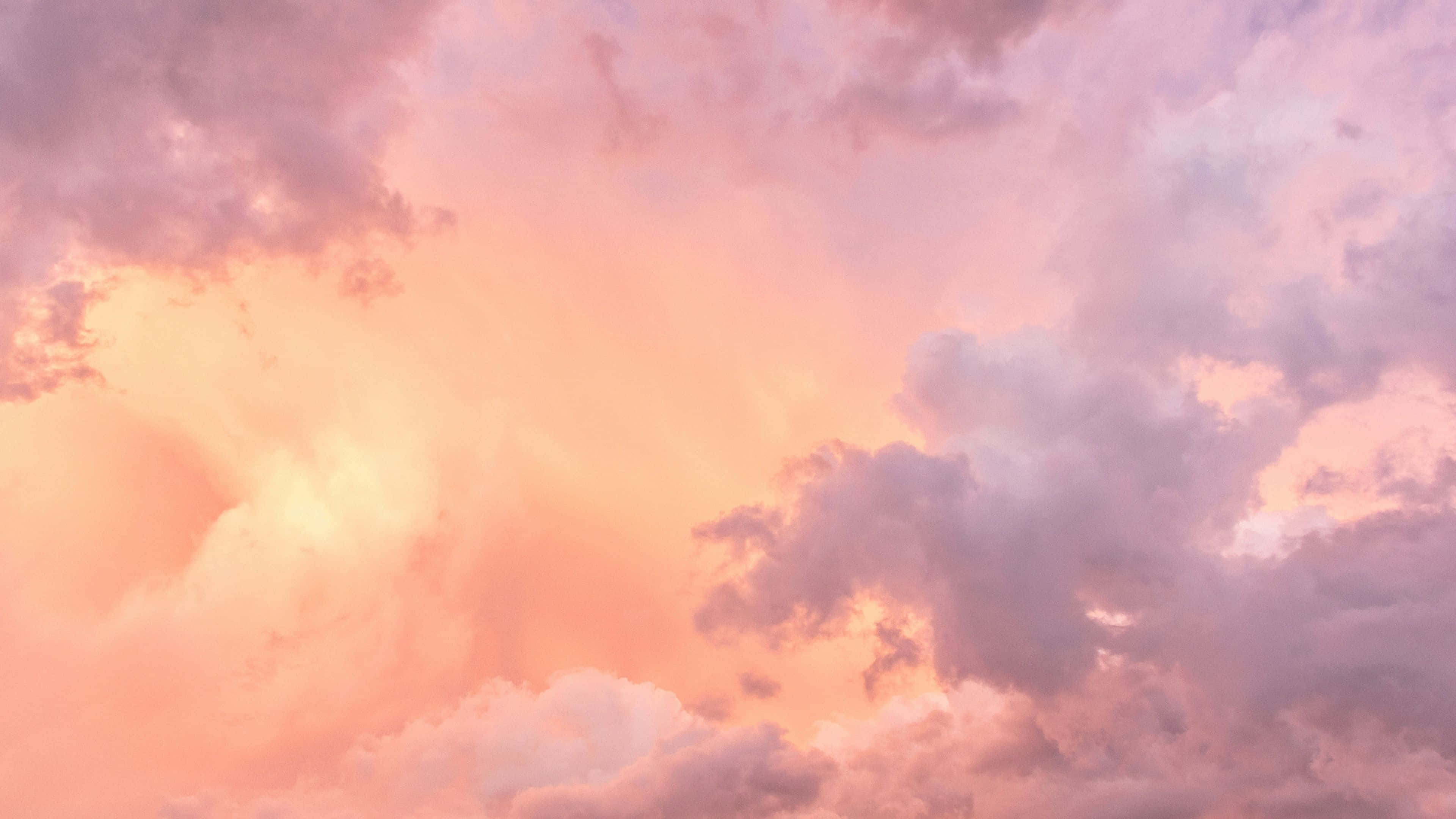 Paisaje de Nubes Estético: Una Sinfonía de Serenidad Fondos de pantalla