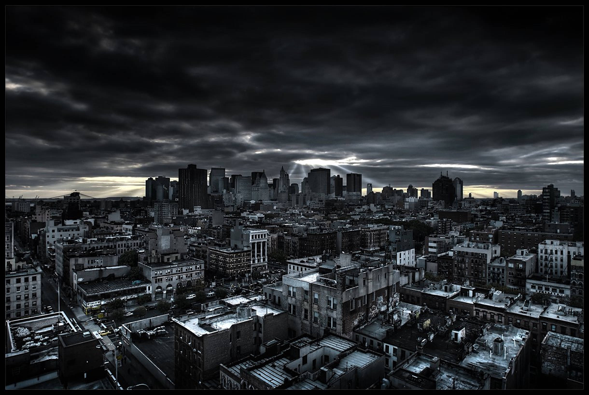 Paisaje Nocturno Misterioso de Ciudad Oscura Fondos de pantalla