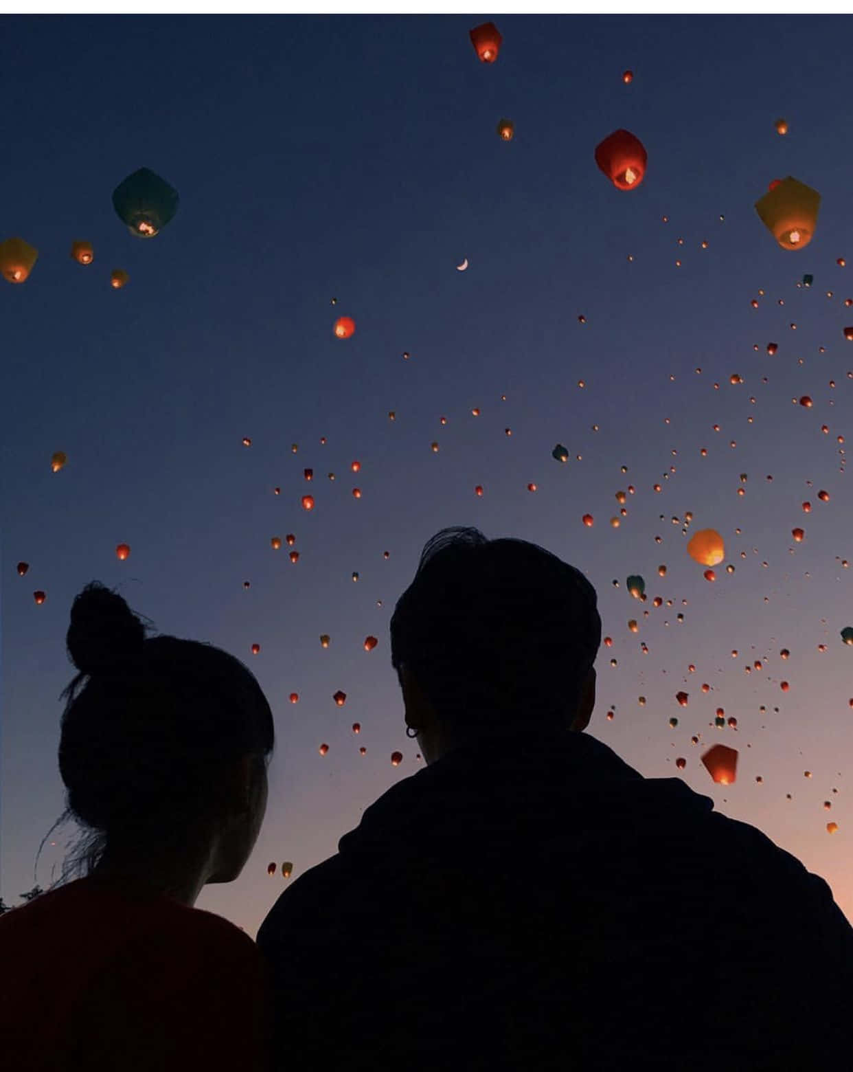 Pareja Linda con Velas y Globos Fondos de pantalla