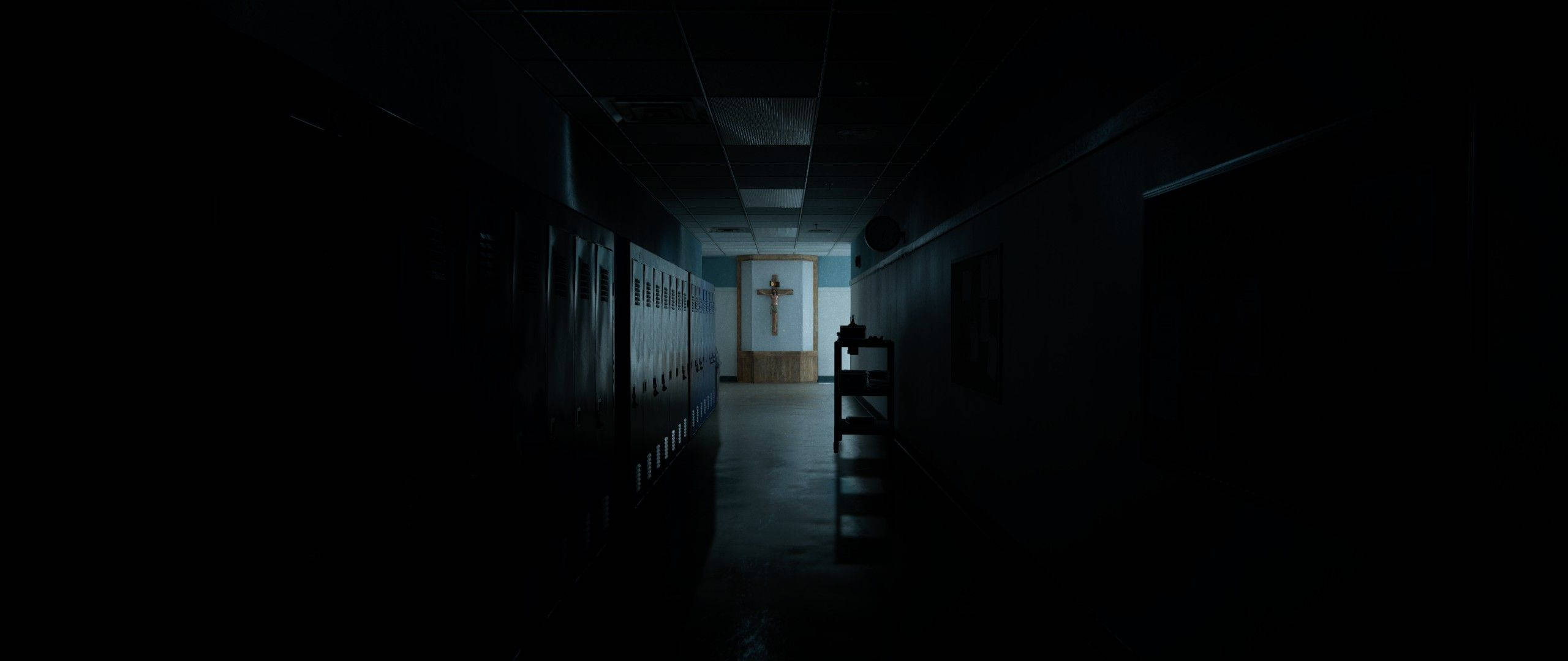 Pasillo oscuro de iglesia Fondos de pantalla