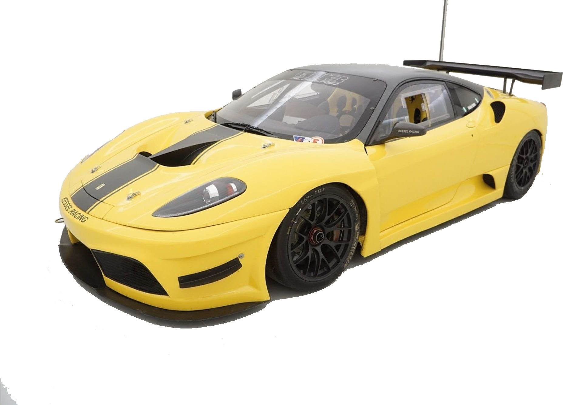 Perfil de auto de carreras Ferrari amarillo Fondos de pantalla