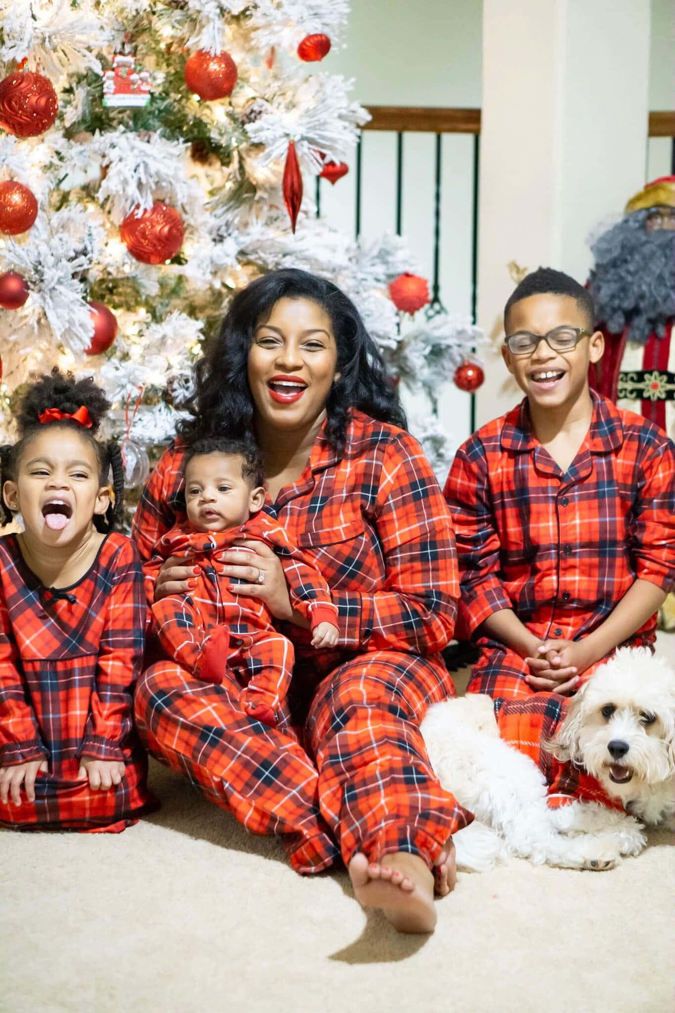 Pijamas Rojas Familia Negra Foto de Navidad Fondos de pantalla