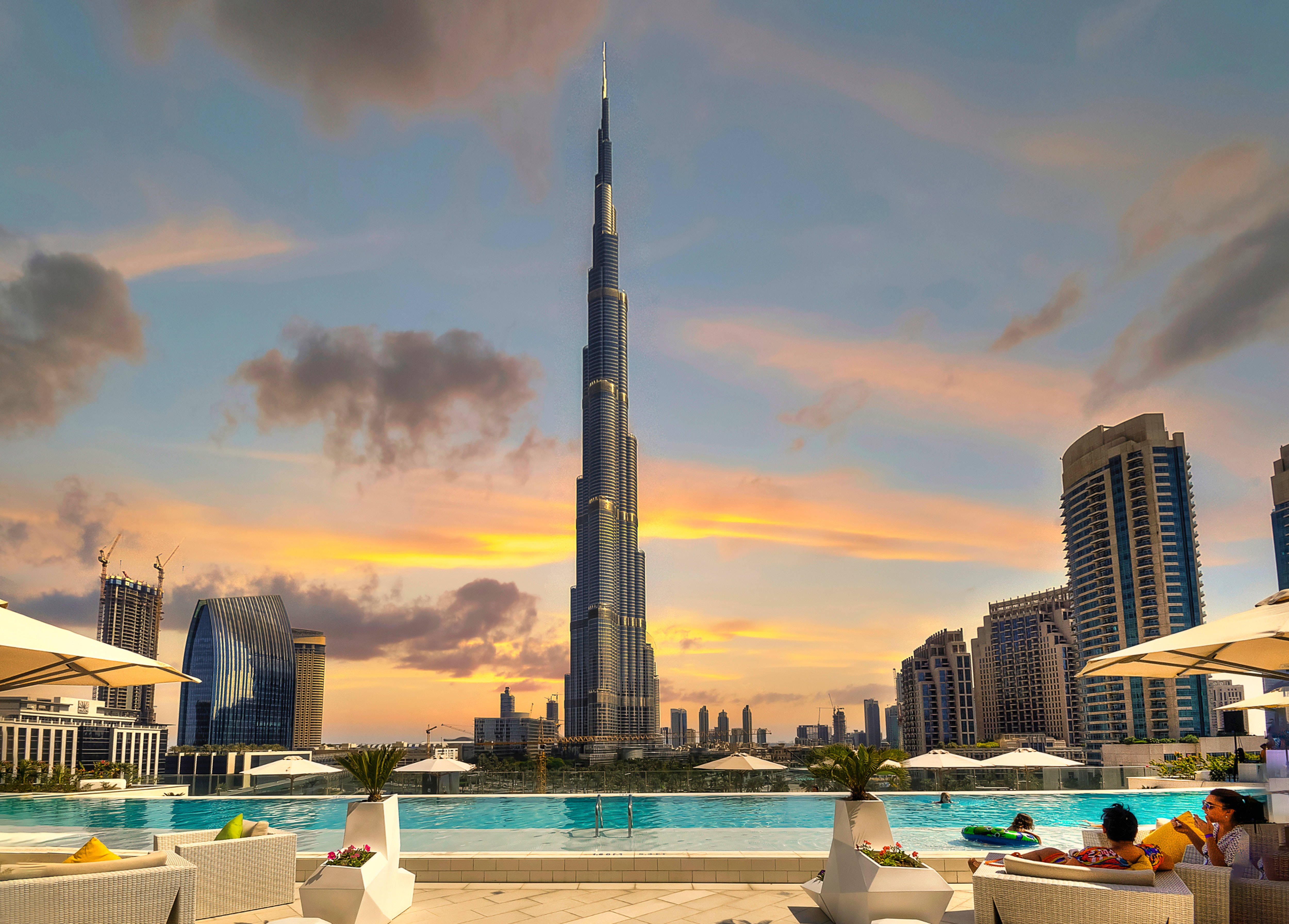 Pintoresco Burj Khalifa en Dubái Fondos de pantalla