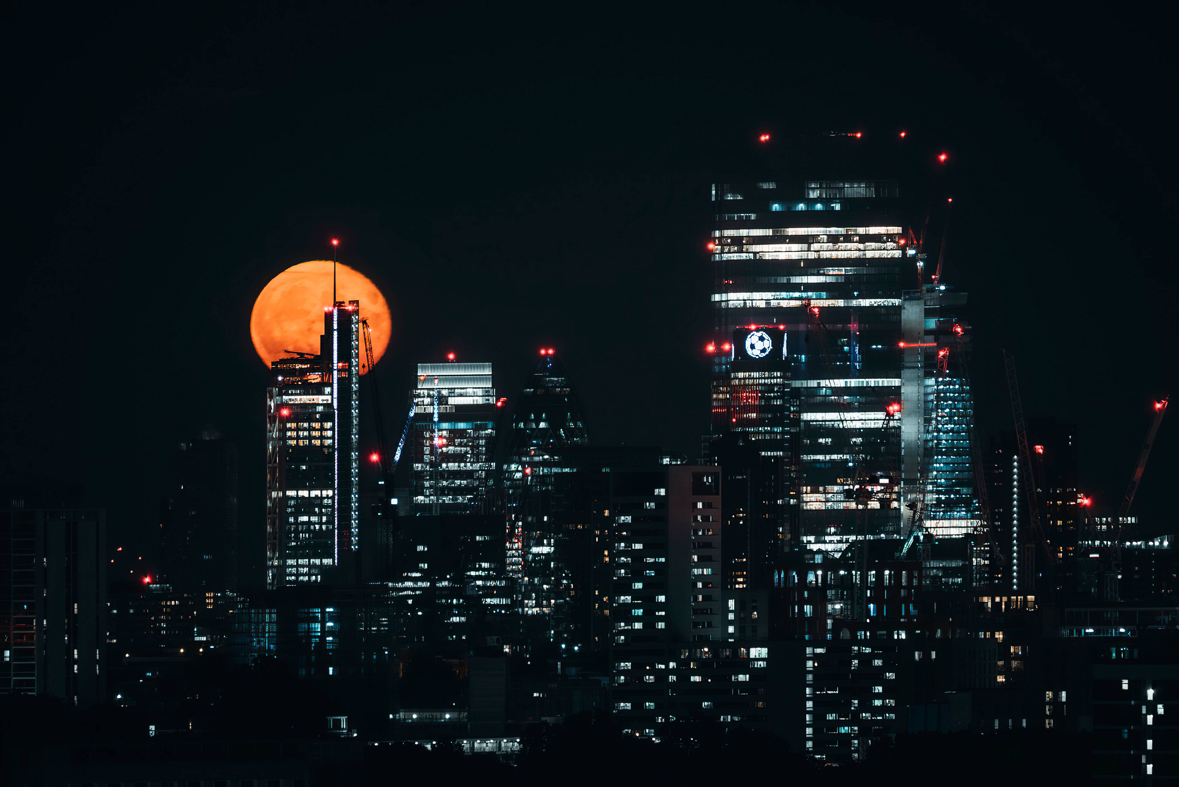 Rascacielos de Londres Luna Estética Fondos de pantalla