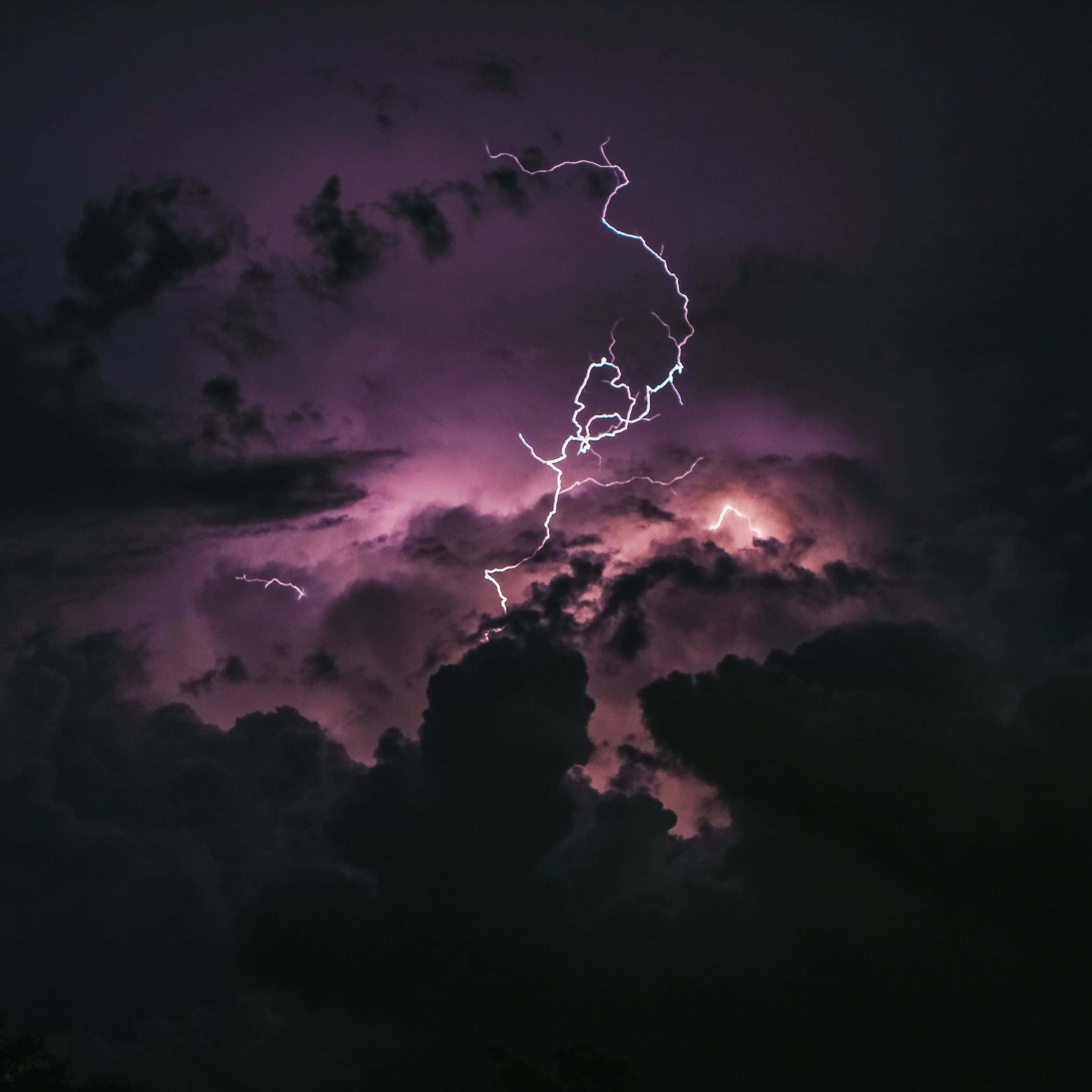 rayos en el cielo con nubes Fondos de pantalla