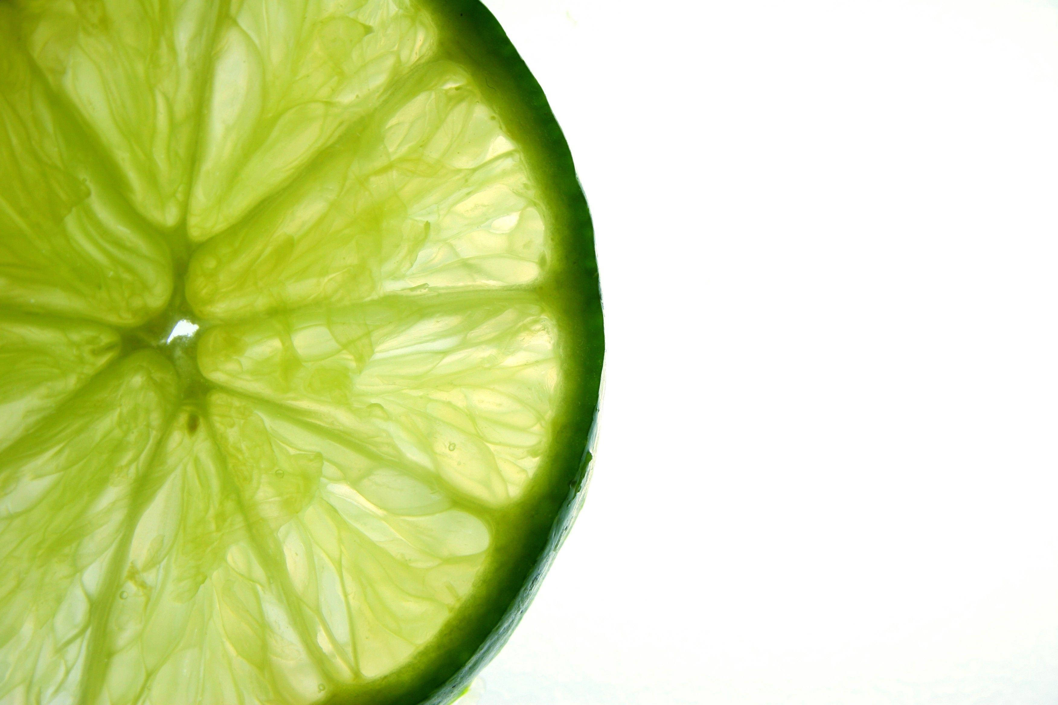 Refrescante Rodaja de Lima Verde Fondos de pantalla