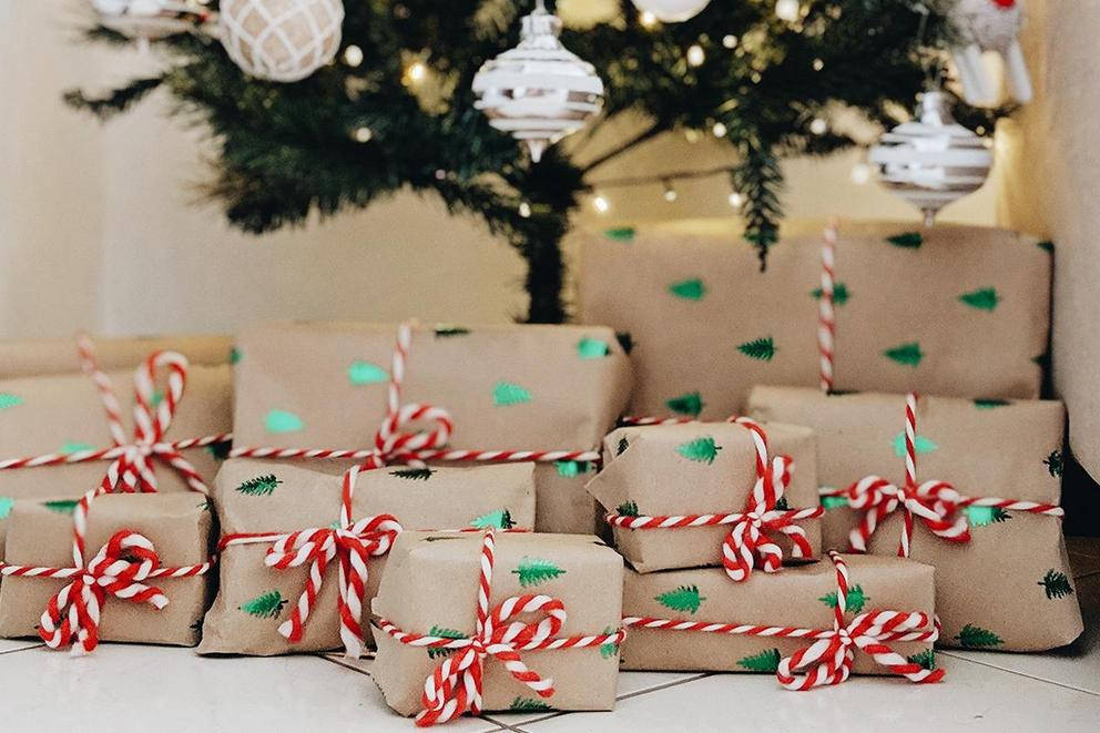 Regalos Navideños Alegres Fondos de pantalla