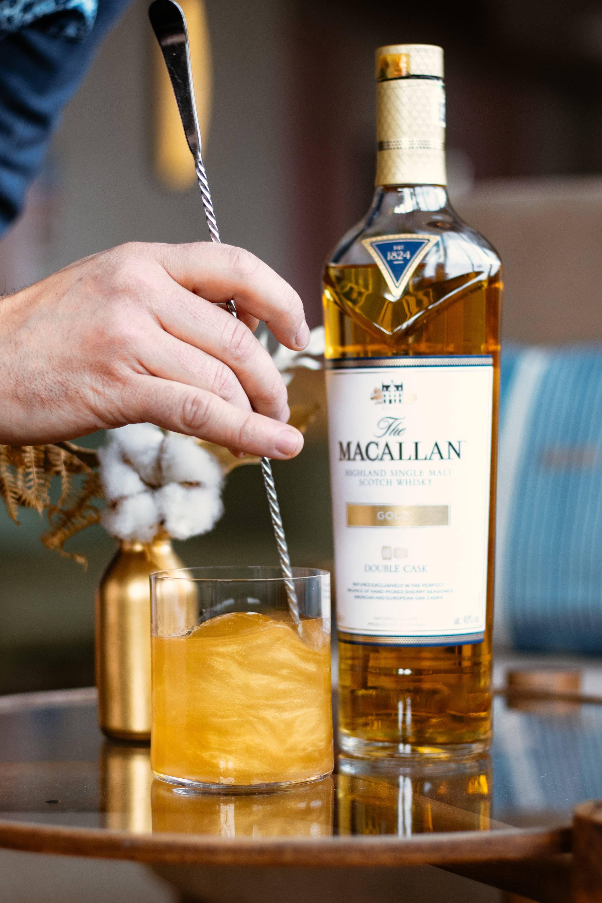 Removiendo la excelencia - Cóctel de Whisky Macallan Fondos de pantalla
