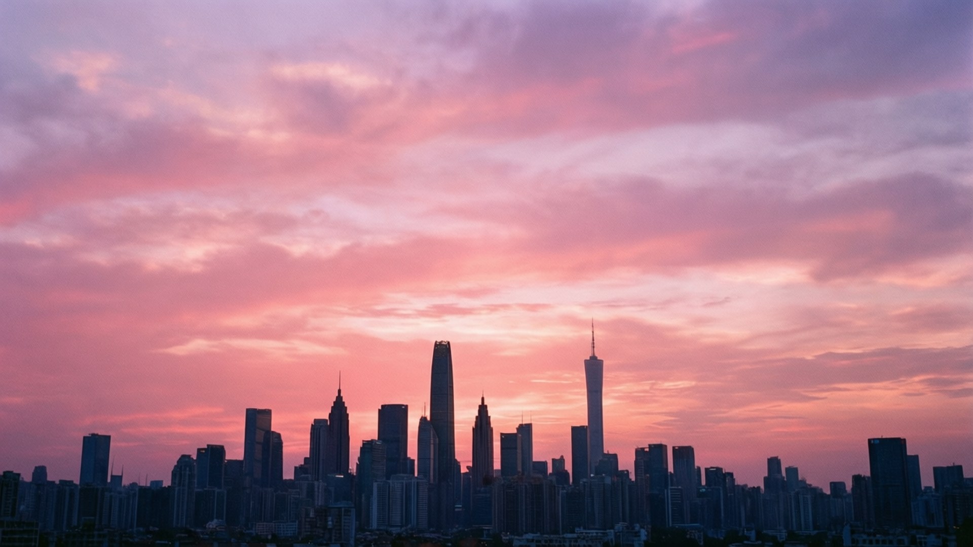 Resplandor del atardecer en la ciudad Fondos de pantalla