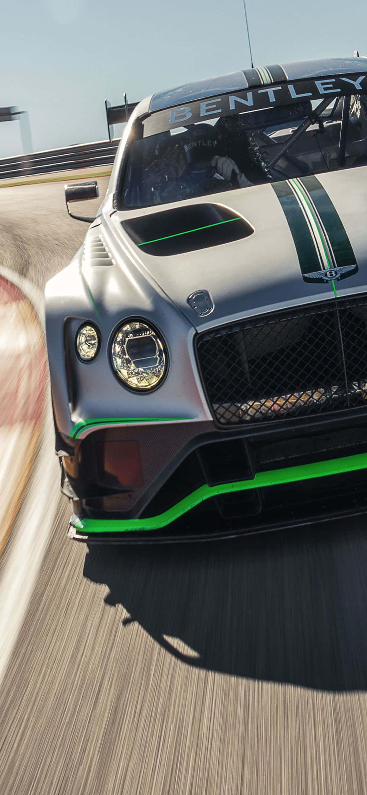 Sal a la carretera del lujo con el exclusivo iPhone Xs Max Bentley Fondos de pantalla