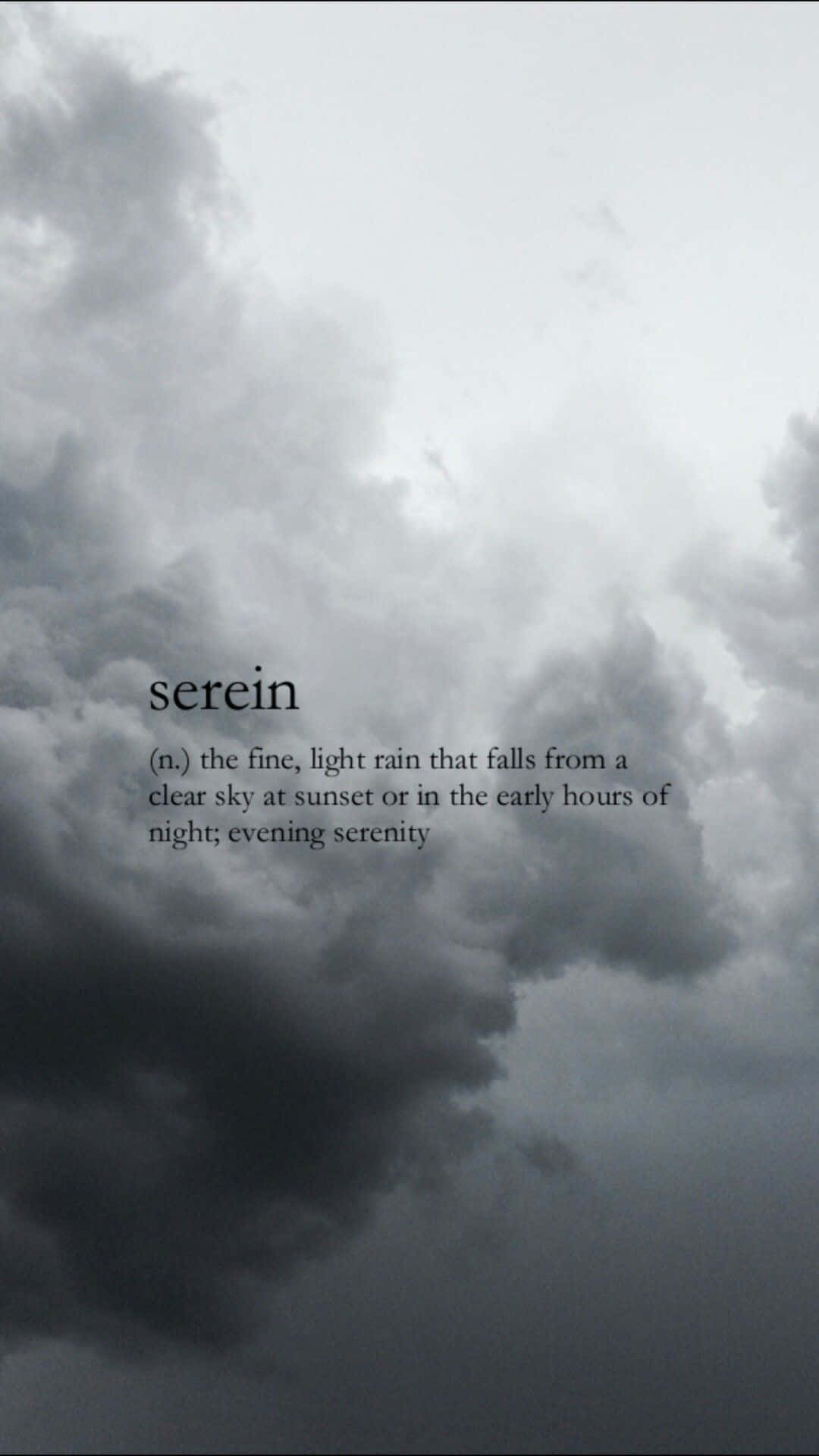 serena - un cielo oscuro con nubes Fondos de pantalla