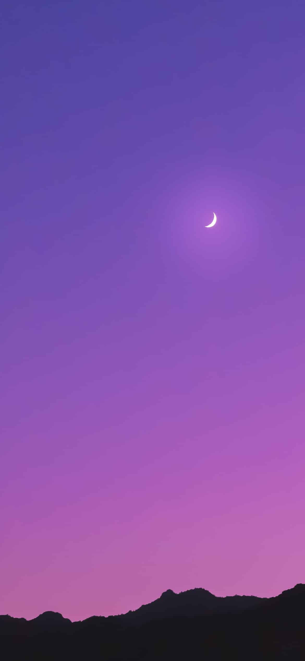 Silueta de Montaña Estética en Lila Claro Fondos de pantalla