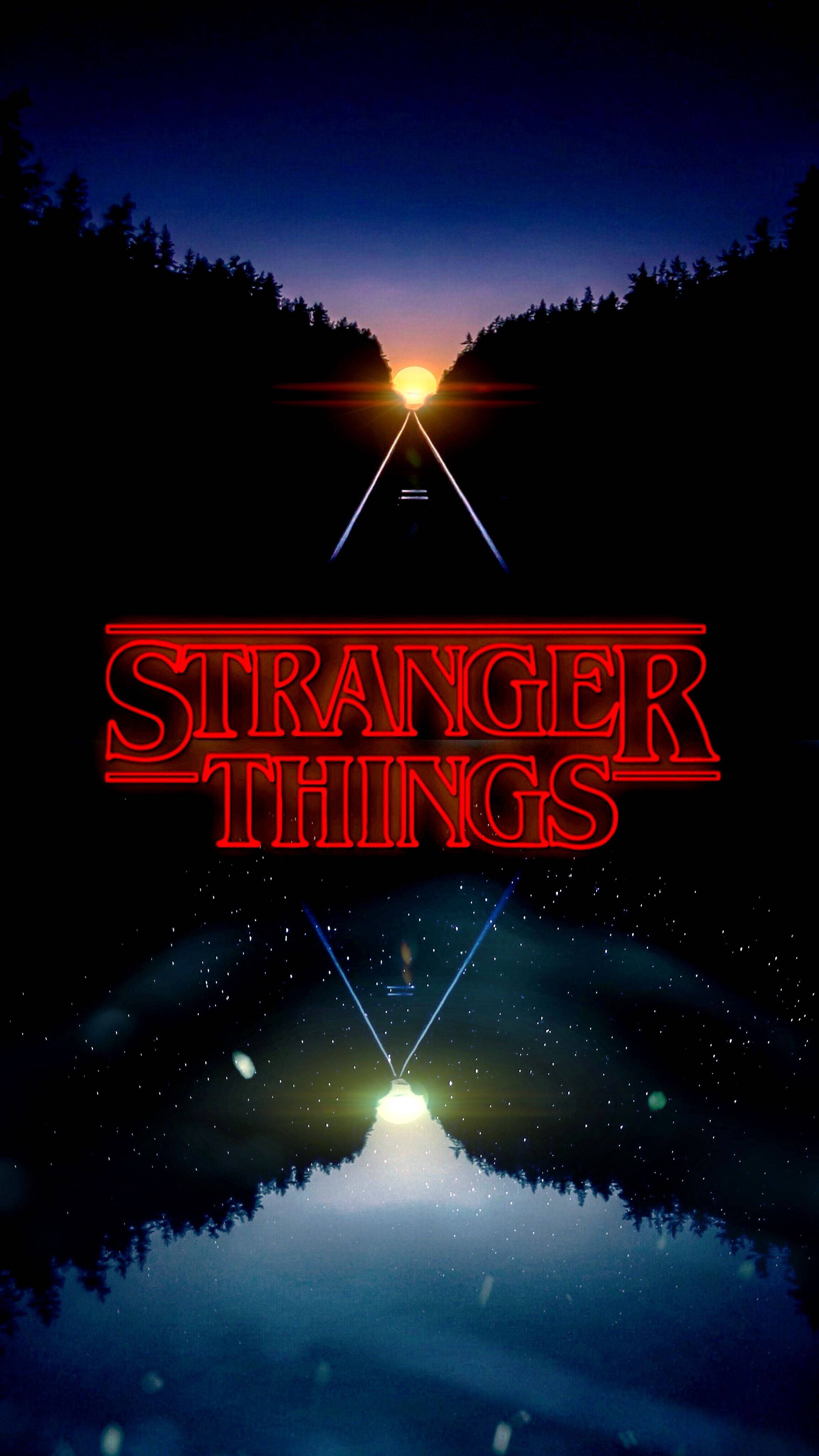Silueta linda de bosque oscuro de Stranger Things Fondos de pantalla