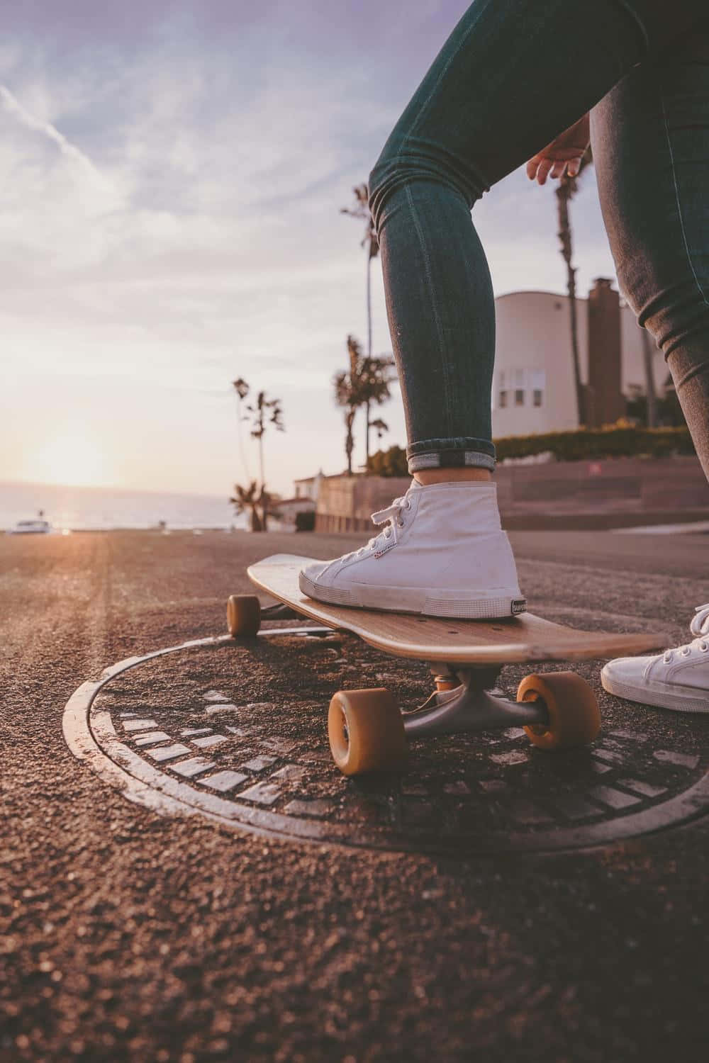 Skater boy viviendo su mejor vida Fondos de pantalla
