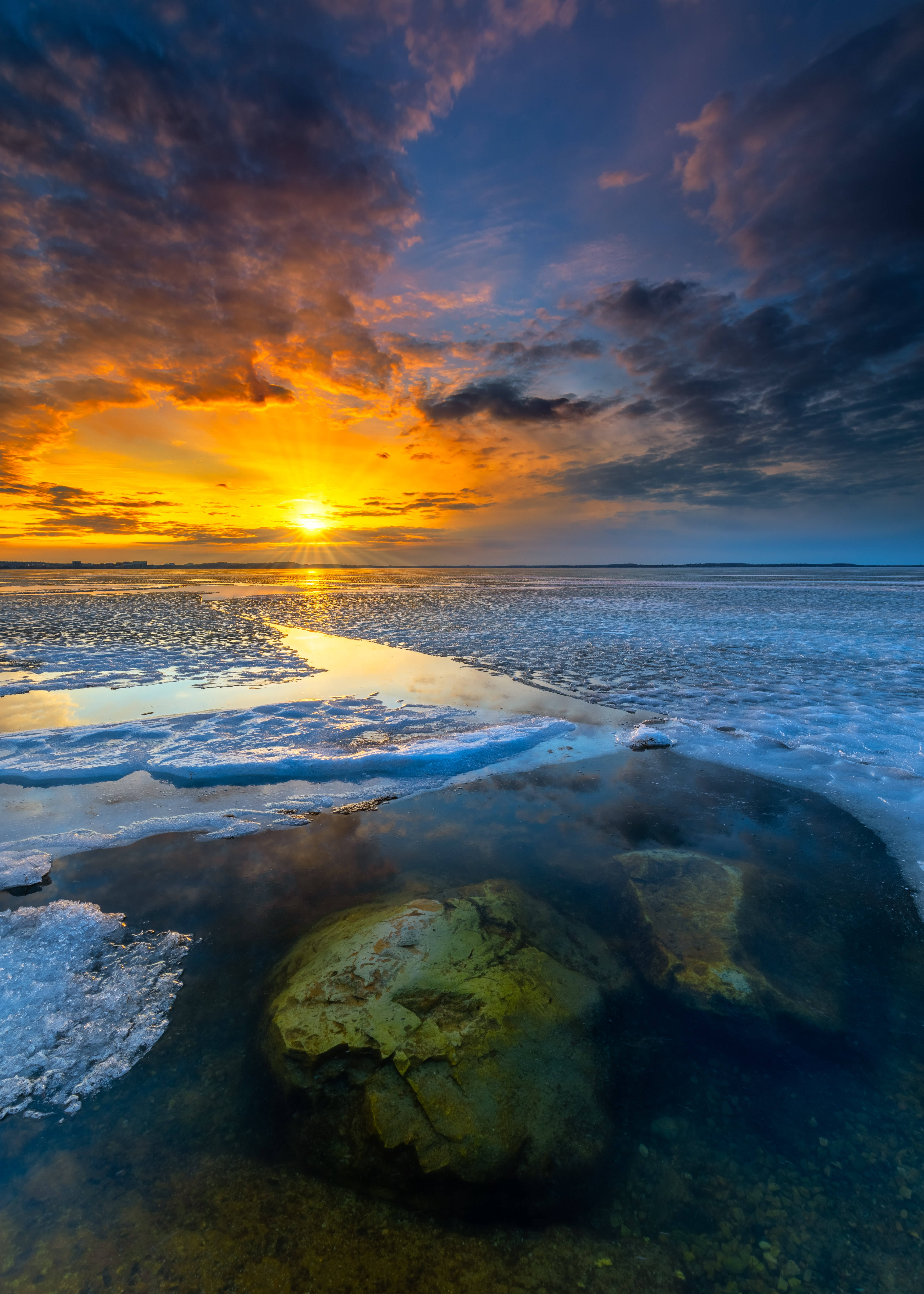 Sol Brillando Sobre el Hielo Fondos de pantalla