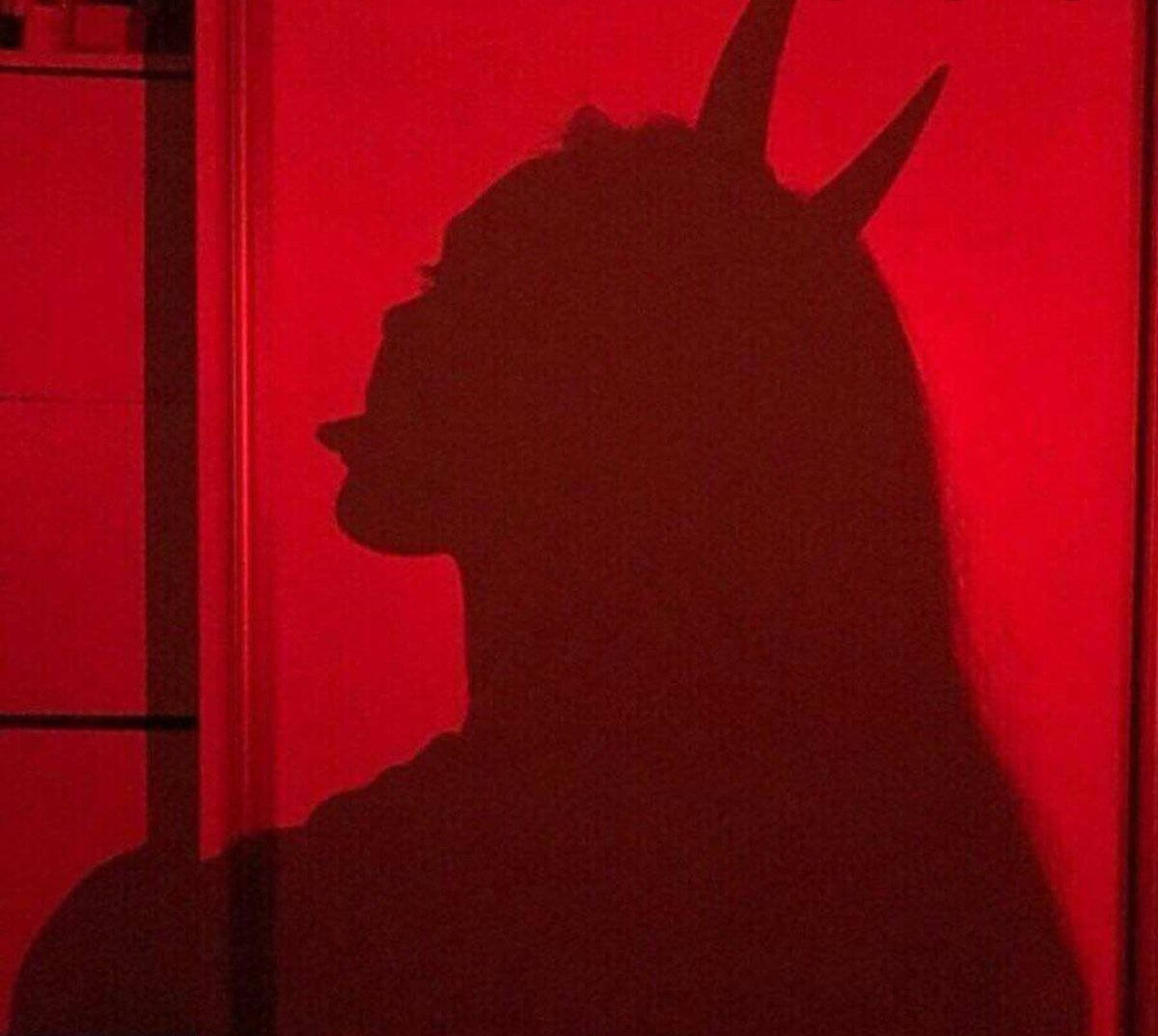 Sombra de Chica Demonio Anime Pfp Fondos de pantalla