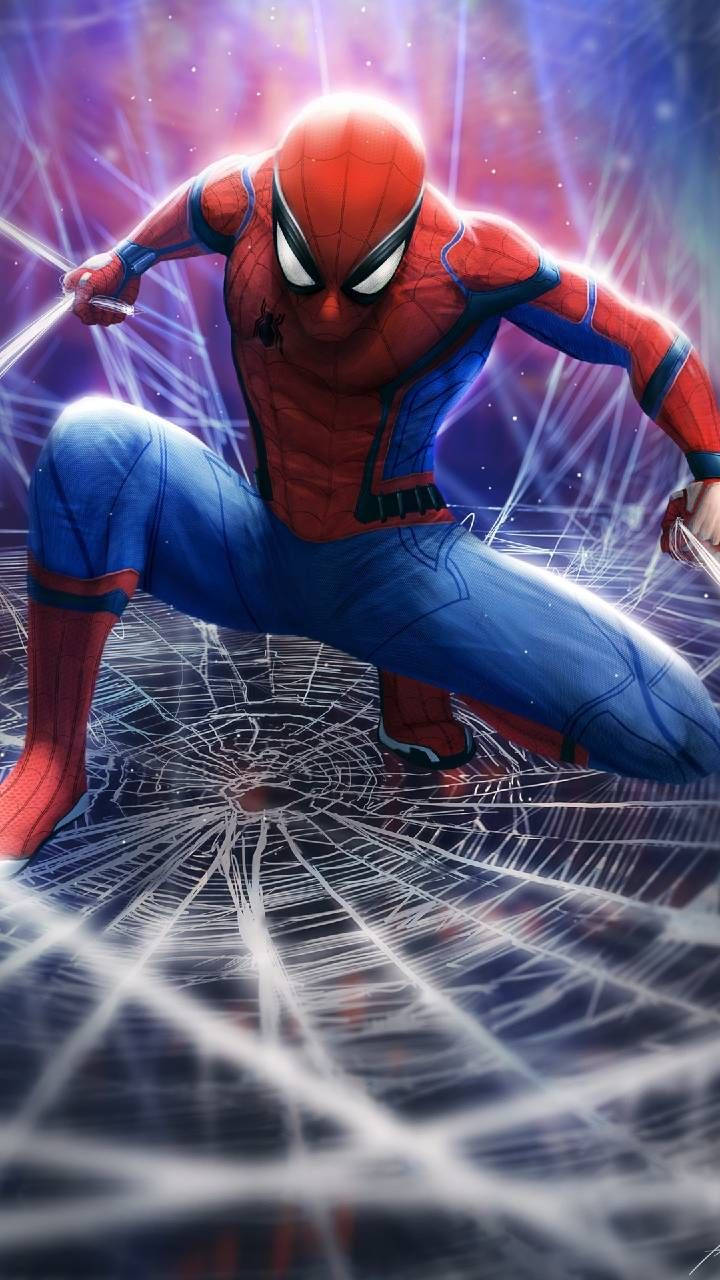 Spiderman en telaraña listo para atacar al enemigo. Fondo de telaraña.