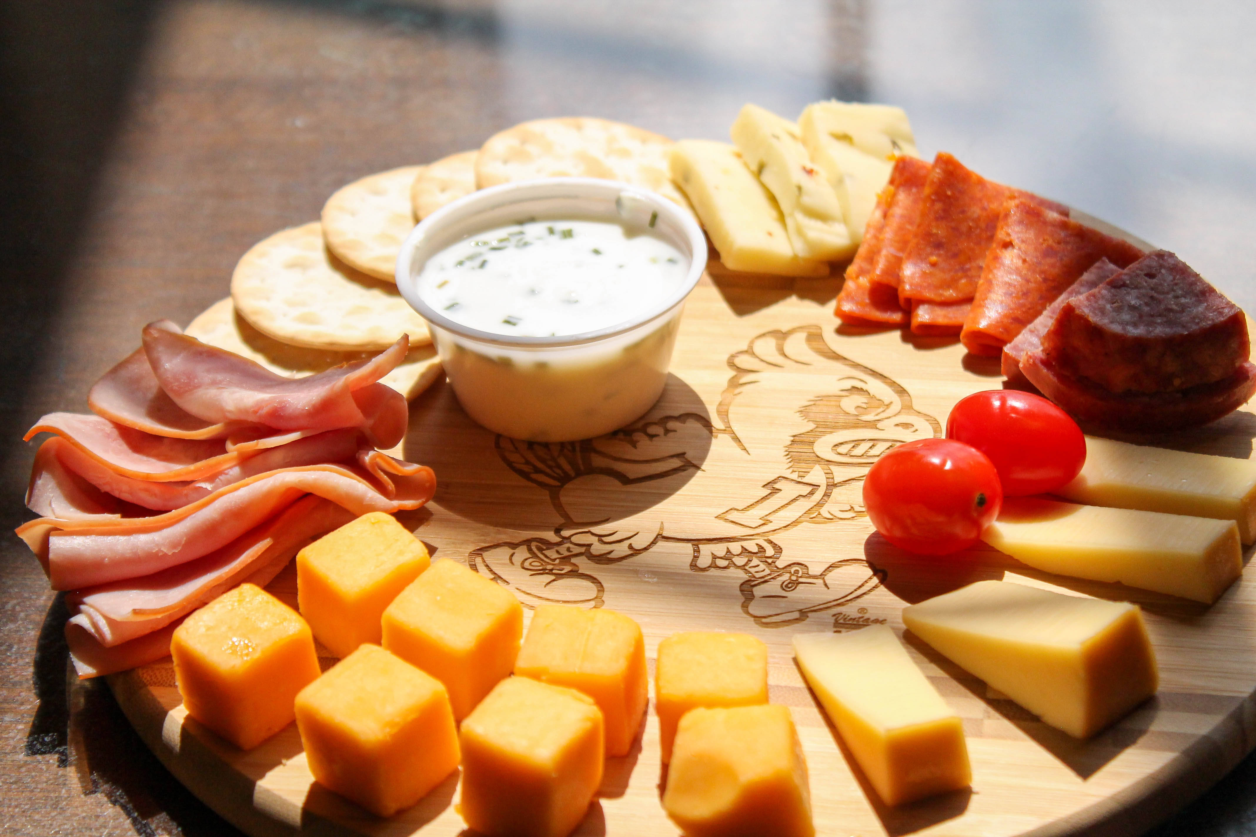 Tabla Simple de Queso y Embutidos Fondos de pantalla