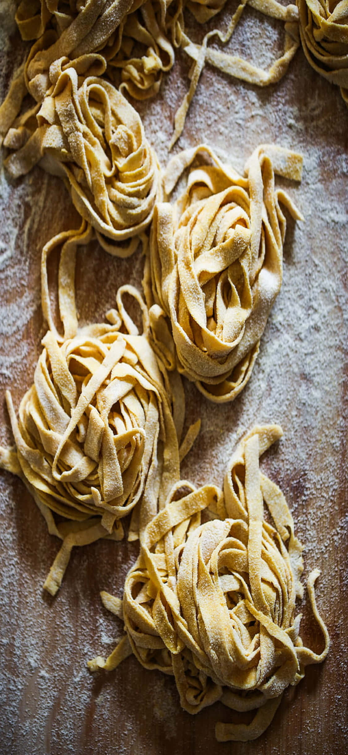 Tagliatelle Recién Hecho Fondo de Pasta para iPhone X Fondos de pantalla