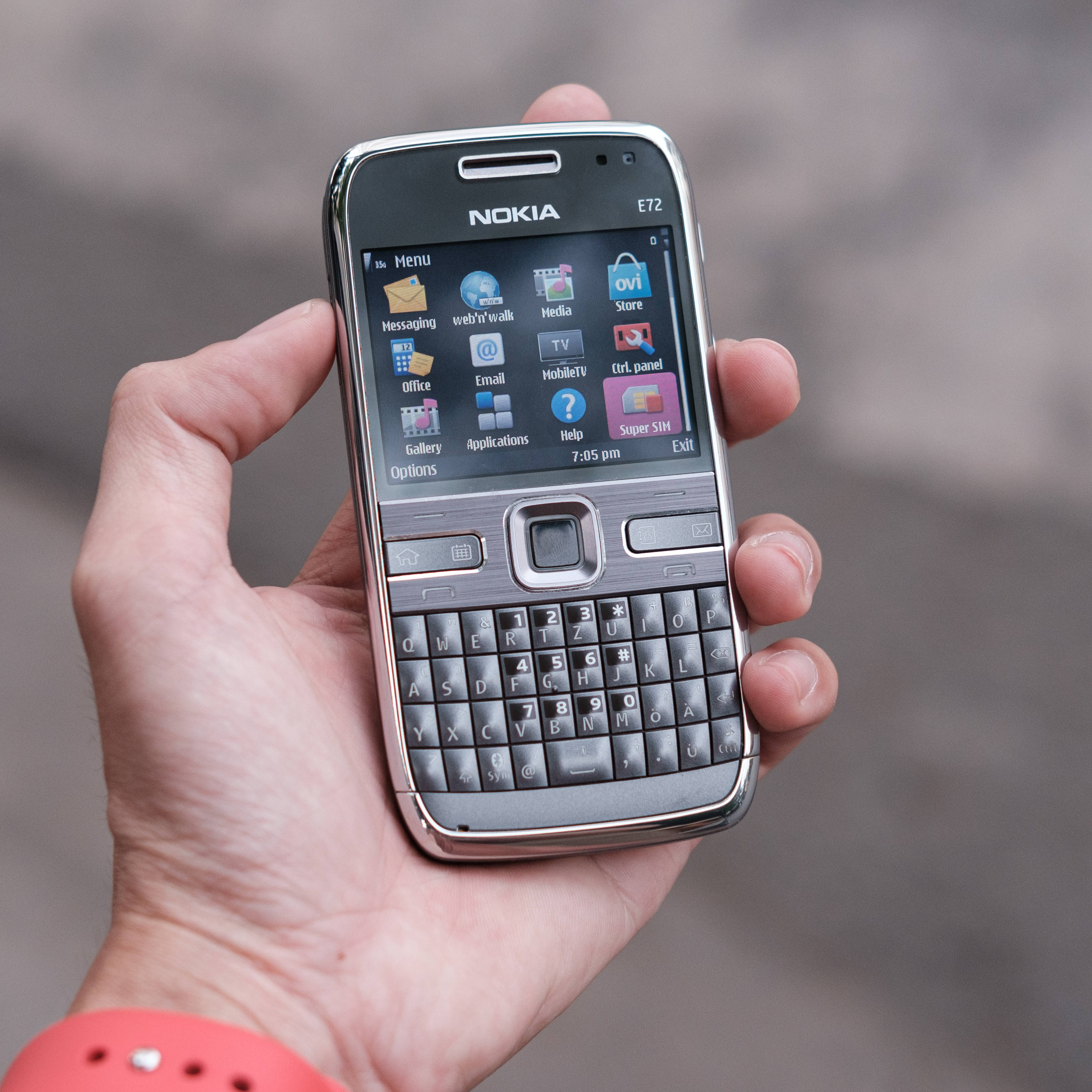 Teléfono con Teclado Nokia E72 Fondos de pantalla