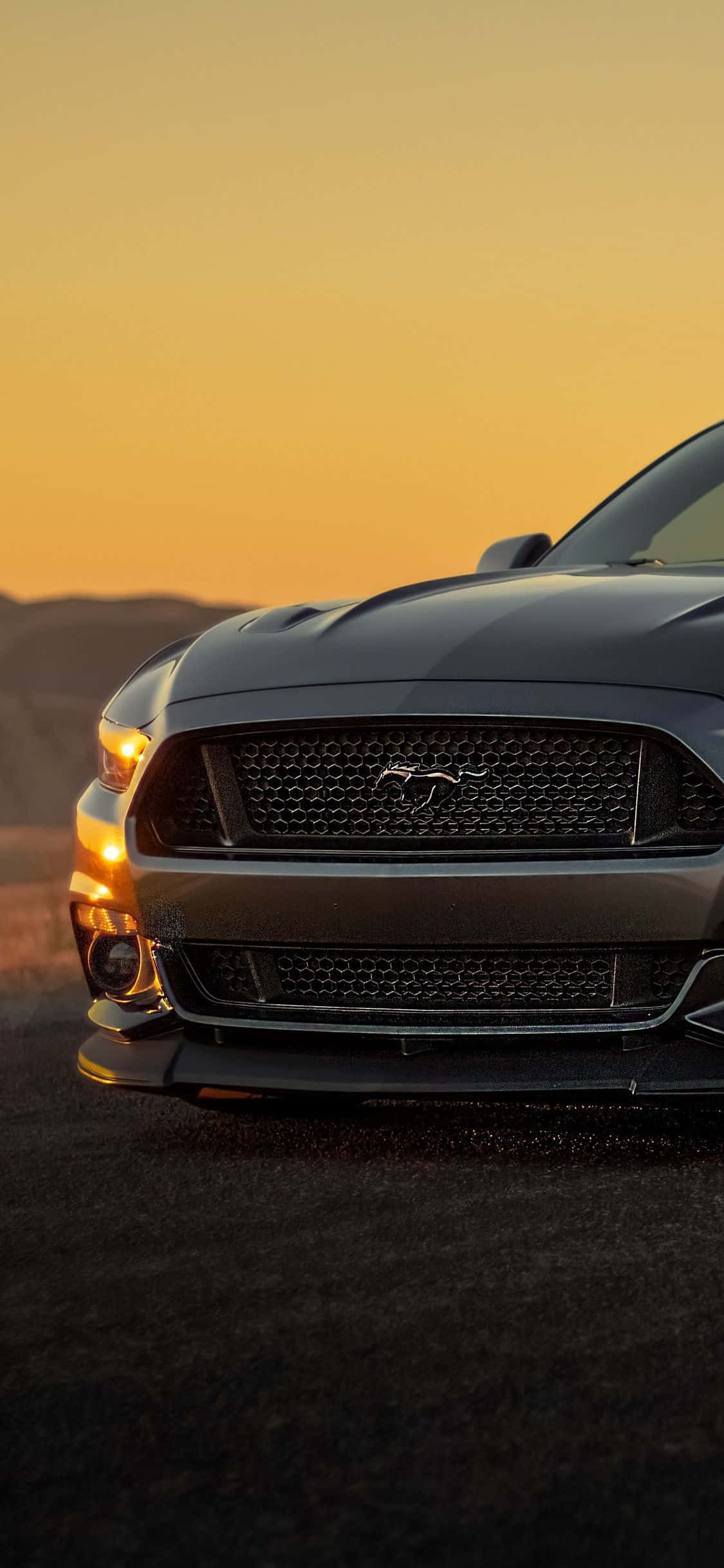 Ten el último Ford Mustang en tu teléfono Fondos de pantalla
