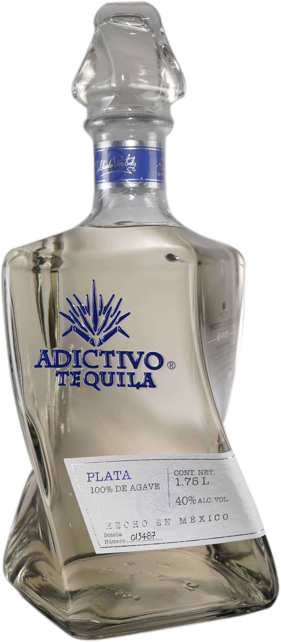 Tequila Adictivo Plata en Botella Transparente Fondos de pantalla