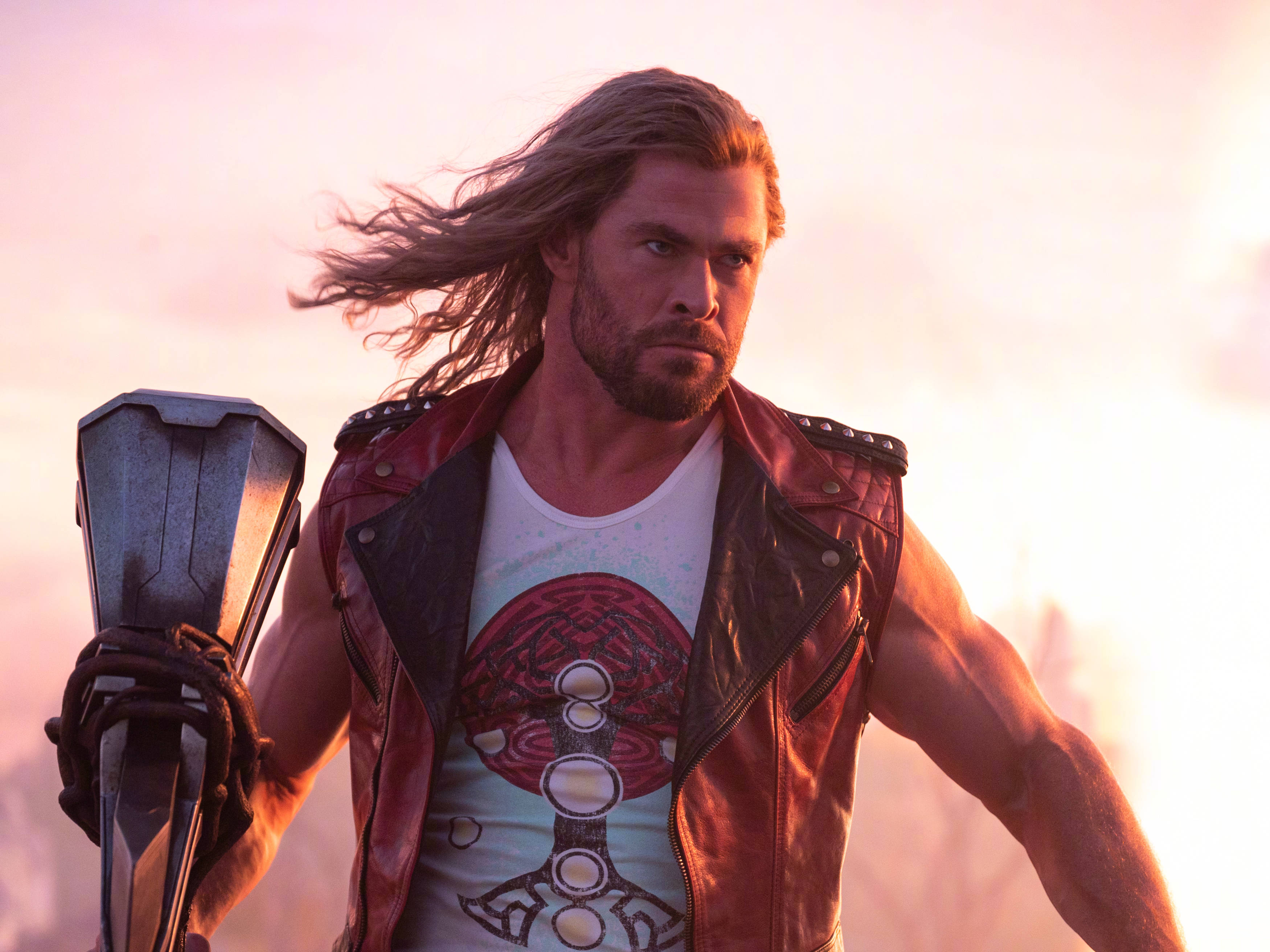 Thor Love And Thunder Thor Feroz Fondos de pantalla
