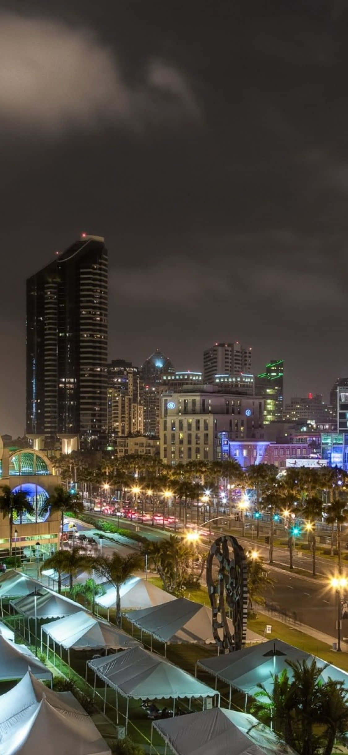 Toma una foto mientras exploras San Diego con estilo con tu iPhone Fondos de pantalla