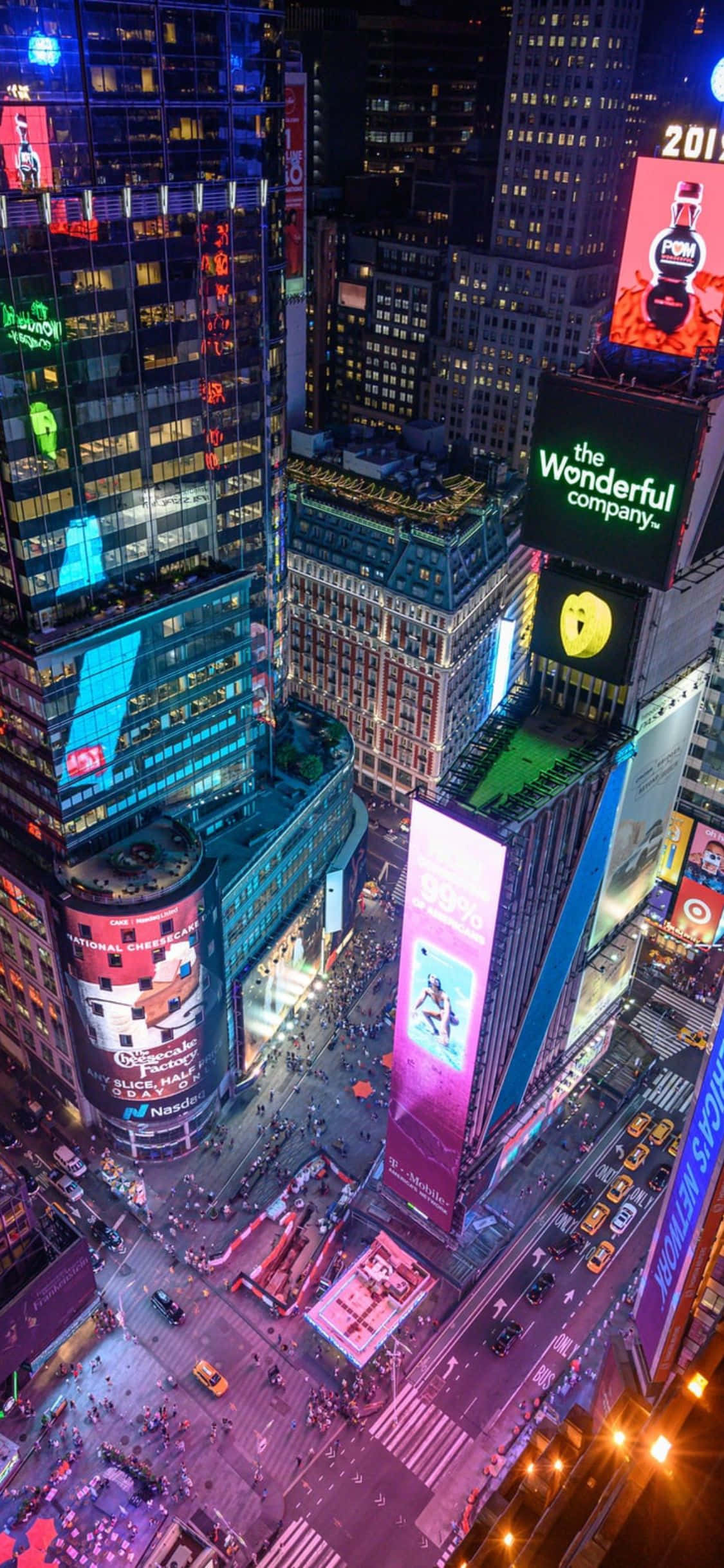 Tomando una foto del famoso horizonte de Nueva York con un iPhone X Fondos de pantalla