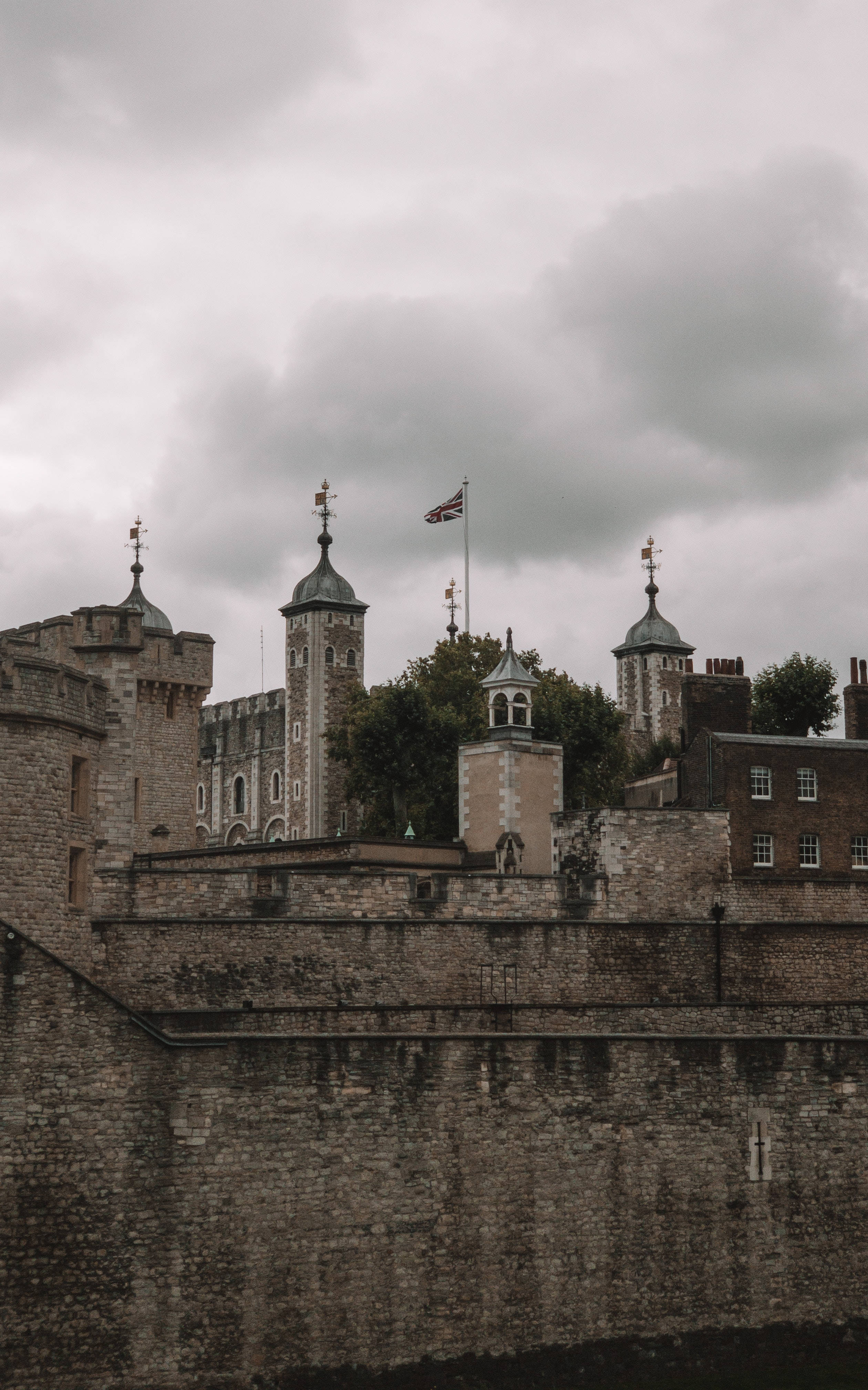 Torre de Londres en Día Nublado Fondos de pantalla