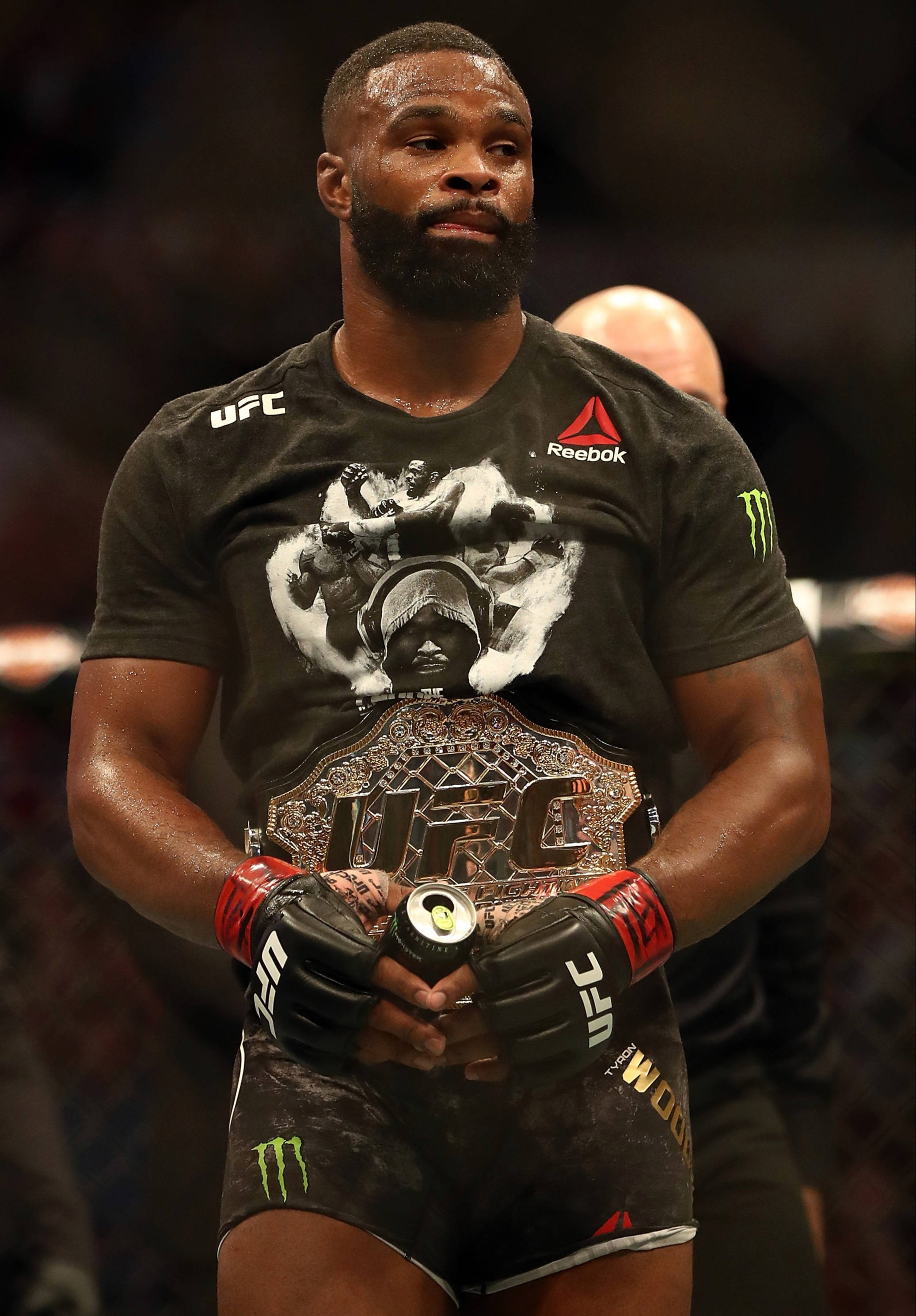Tyron Woodley con cinturón de UFC Fondos de pantalla