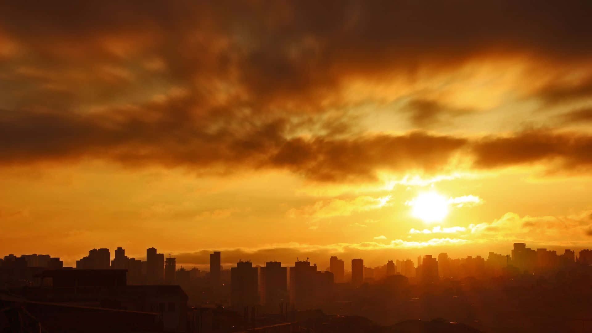Un glorioso amanecer sobre el mar Fondos de pantalla