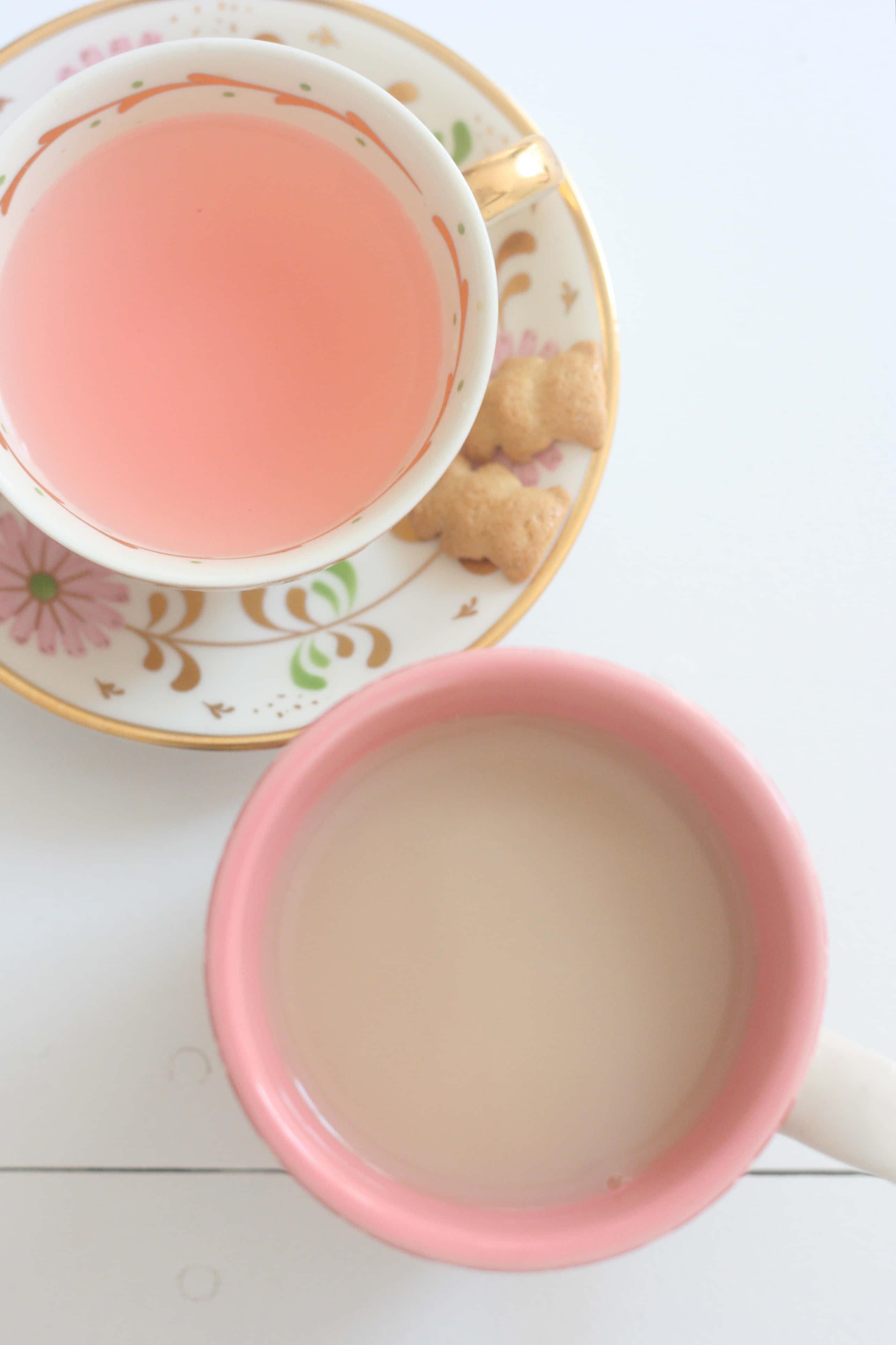 Un Refrescante Té Rosa Te Espera Fondos de pantalla