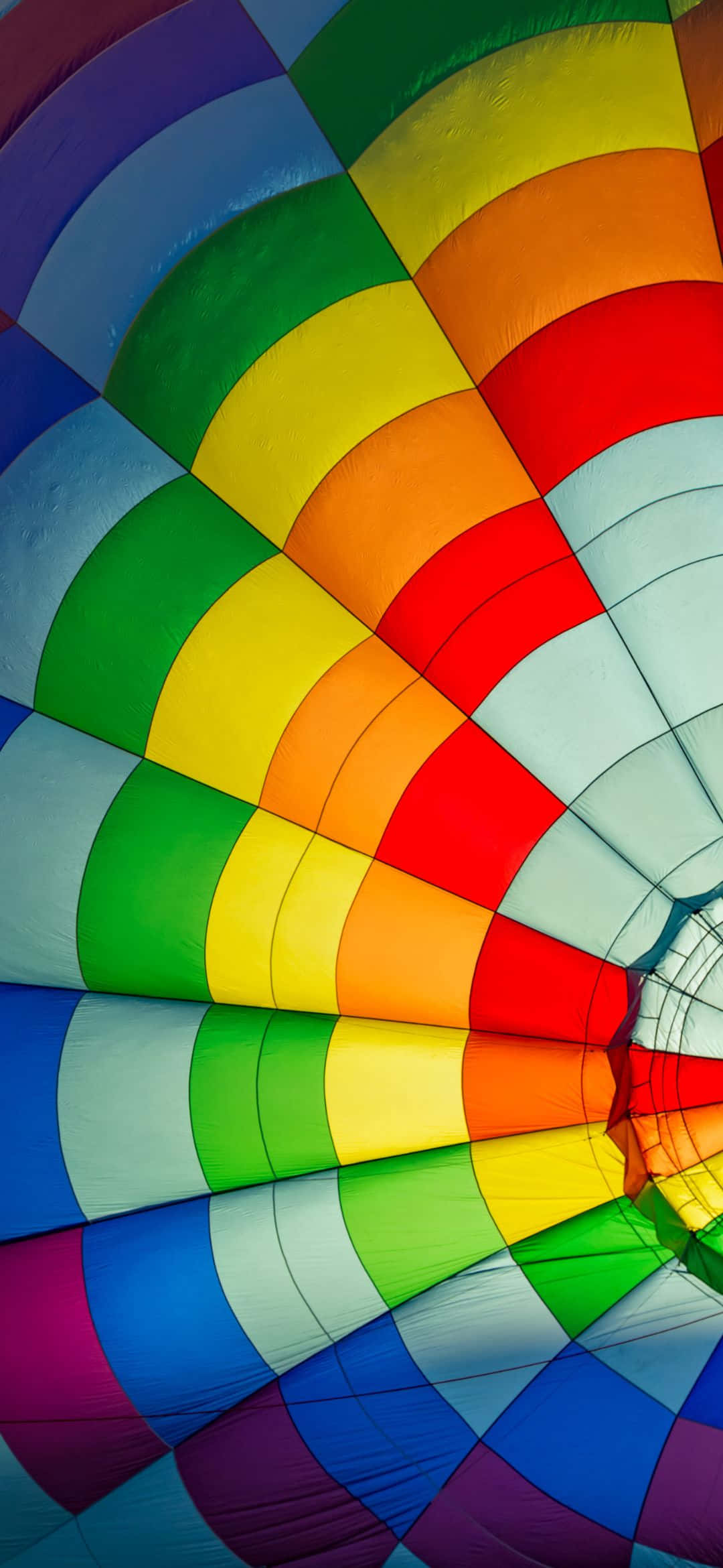 Un Remolino Colorido de Luz y Color Acechando el Cielo Nocturno Fondos de pantalla