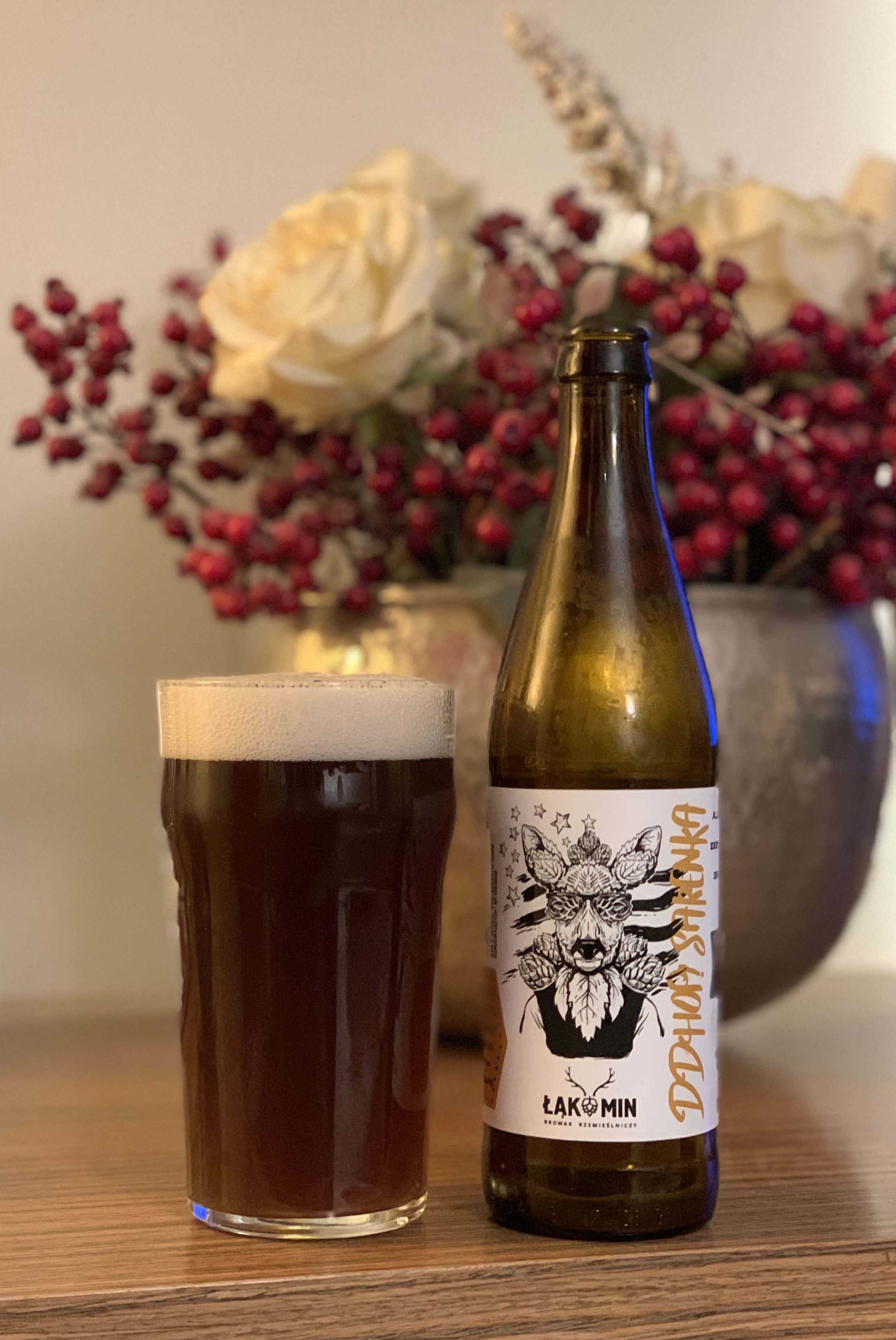 ¡Una cerveza perfectamente servida! Fondos de pantalla