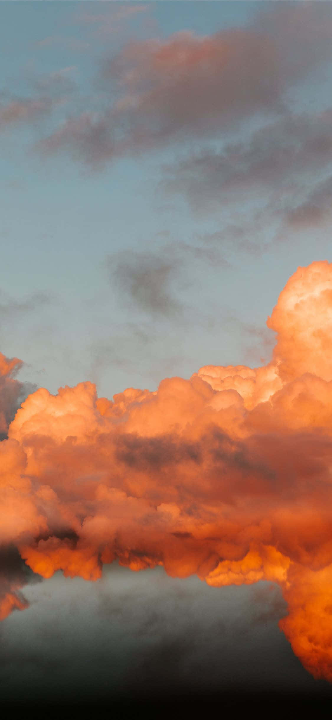 una nube está en el cielo Fondos de pantalla