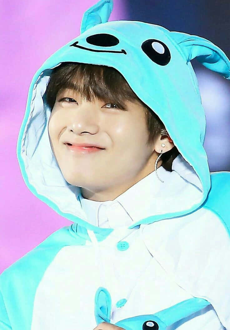 V de BTS posa para sus fans Fondos de pantalla